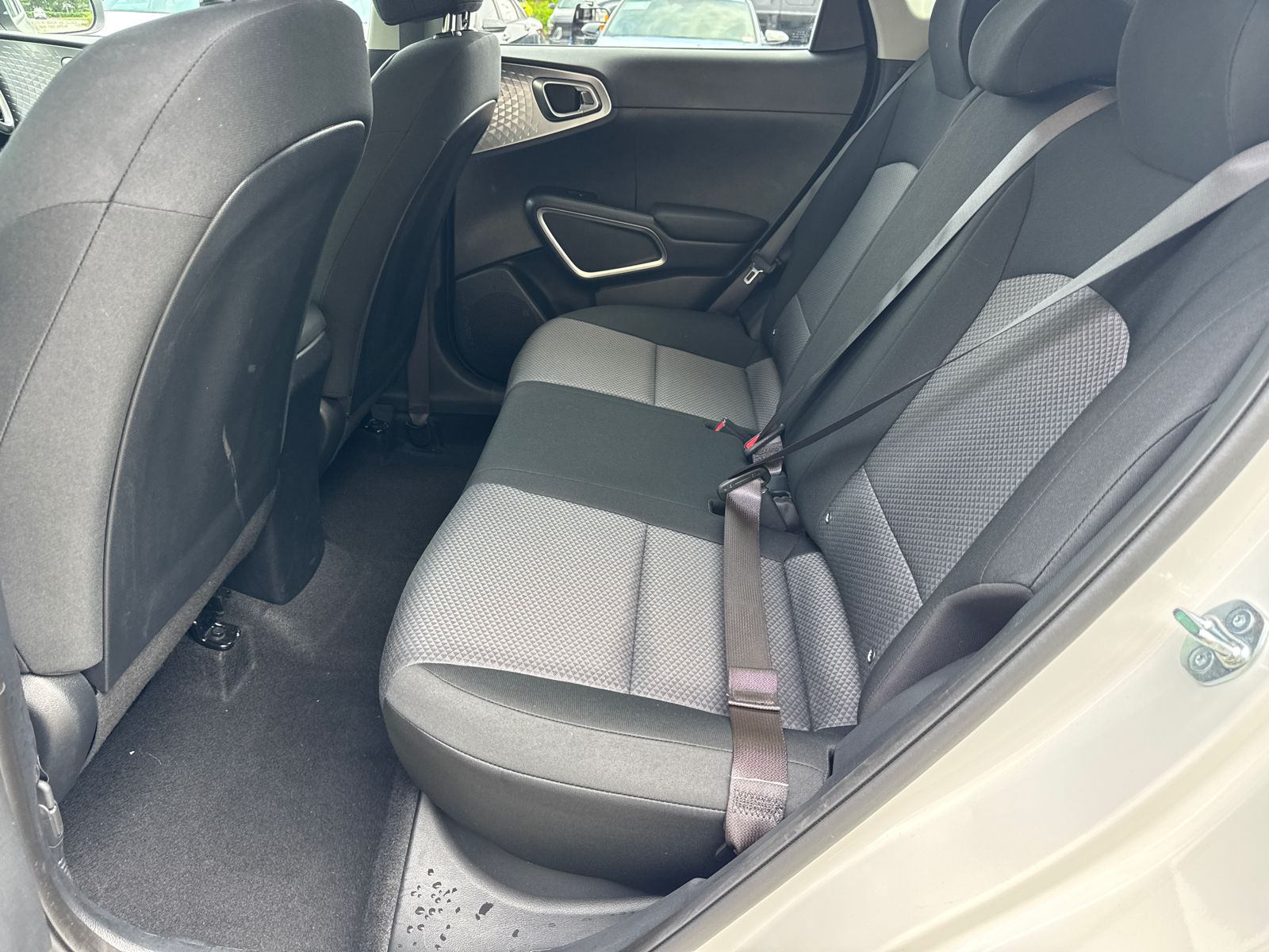 Used 2025 White Kia LX image 20
