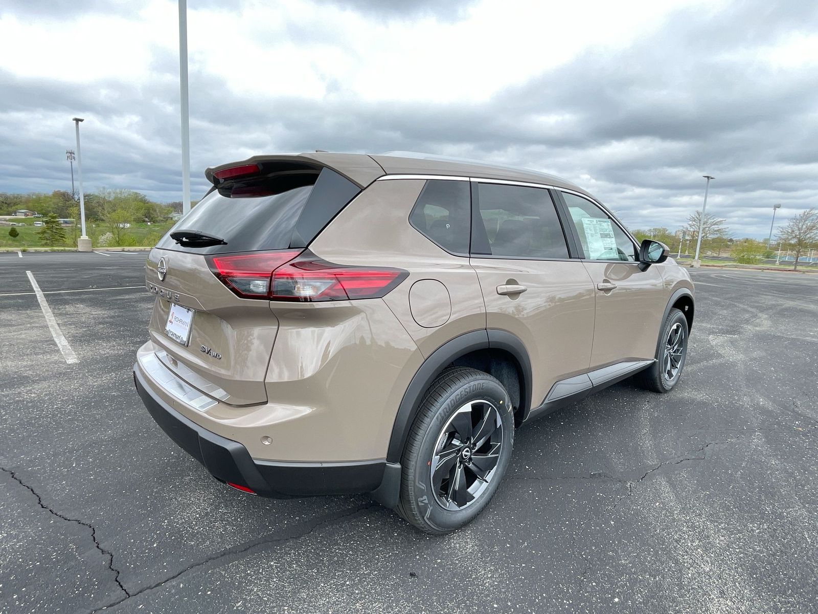 2024 Nissan Rogue SV 39