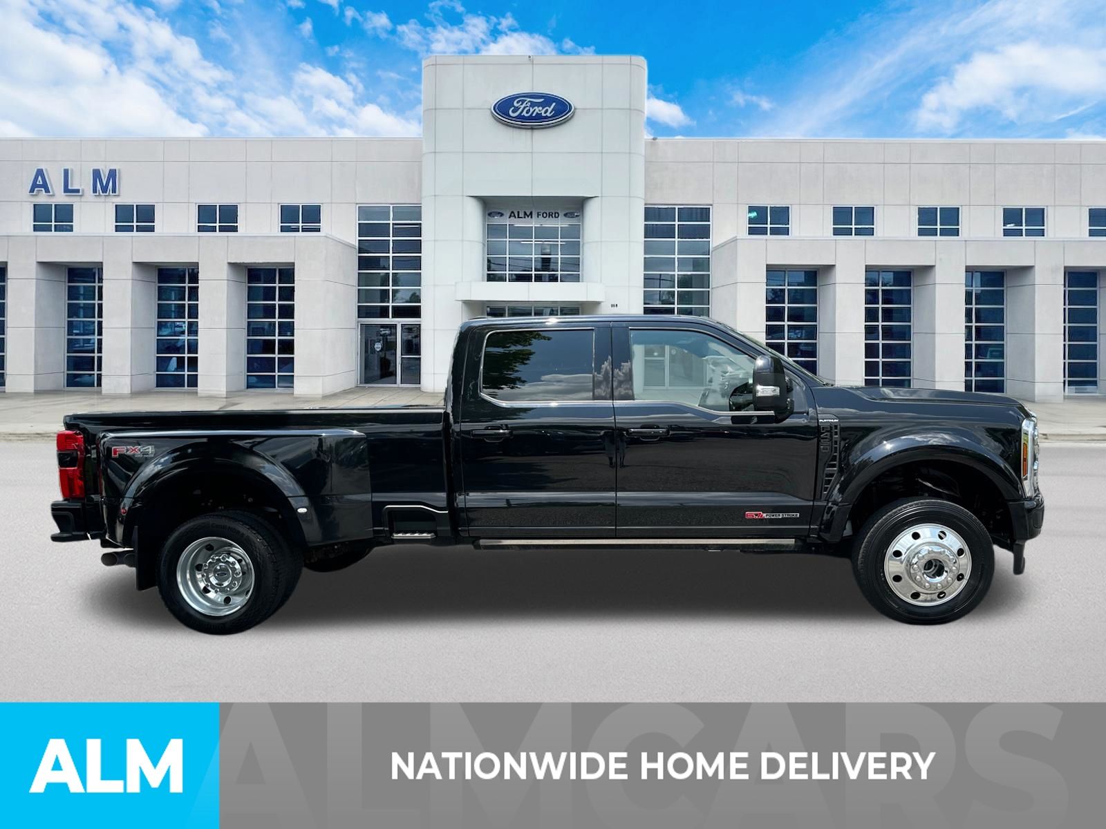 Used 2025 Black Ford Platinum image 4
