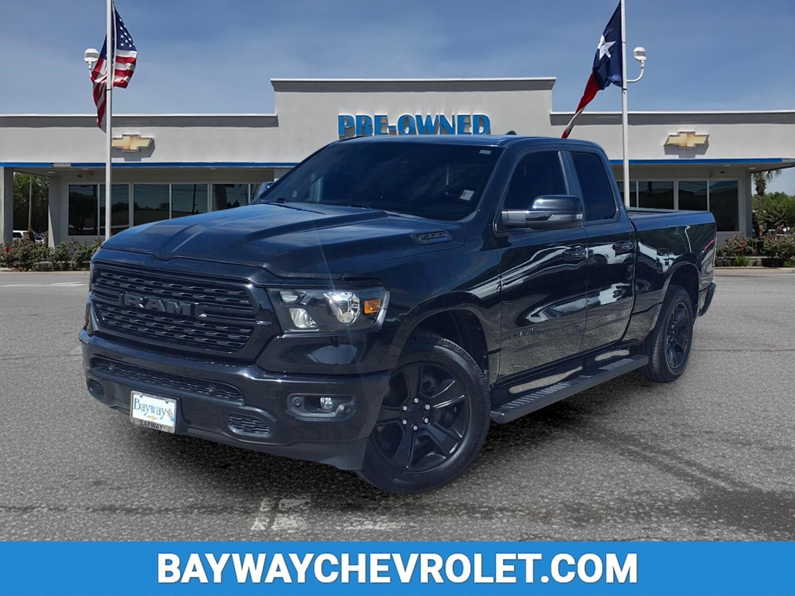 Diamond Black Crystal Pearlcoat 2023 RAM 1500 Pickup Truck Four-Wheel Drive 8-Speed Automatic