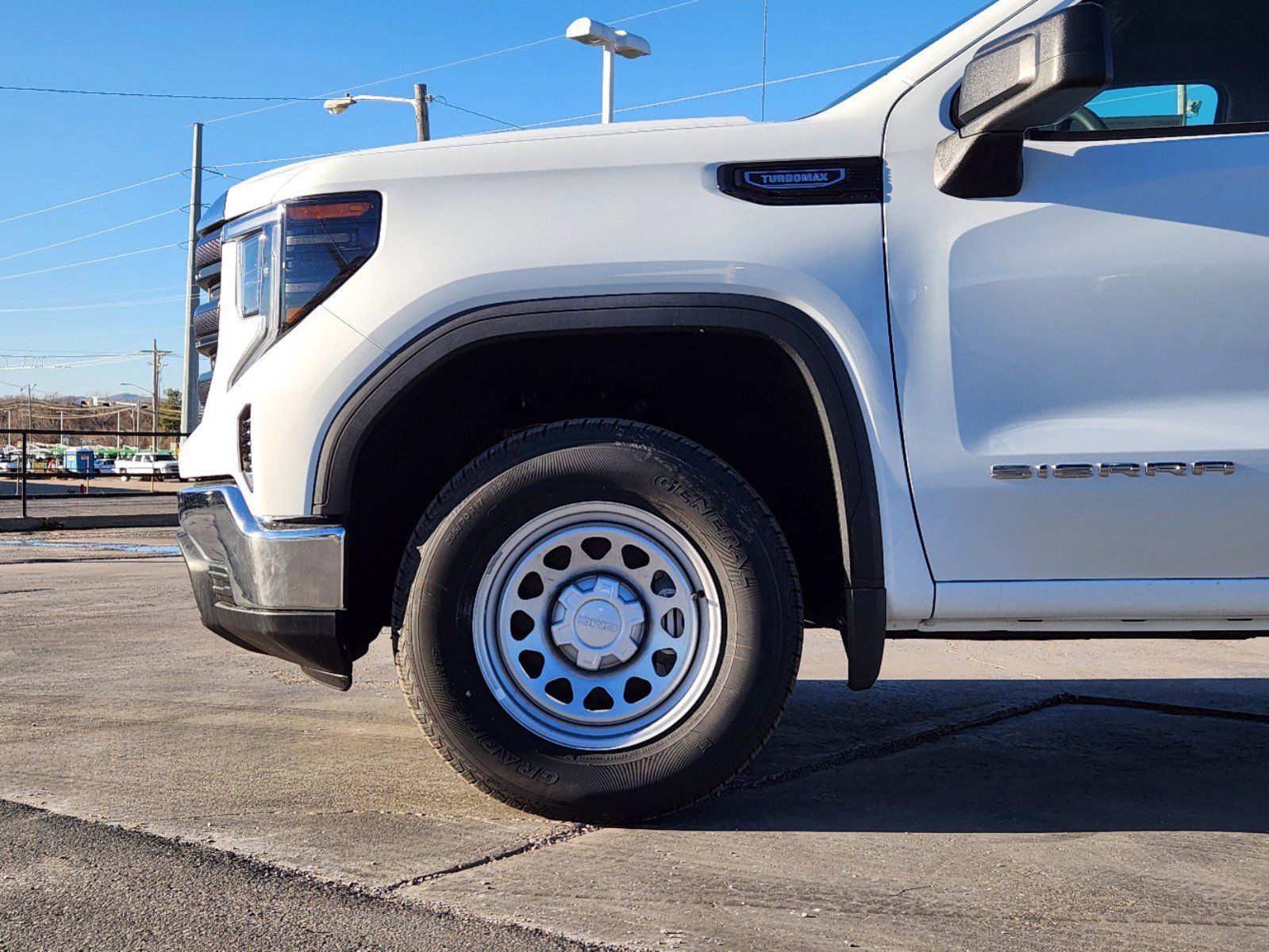 2025 GMC Sierra 1500 Pro 7