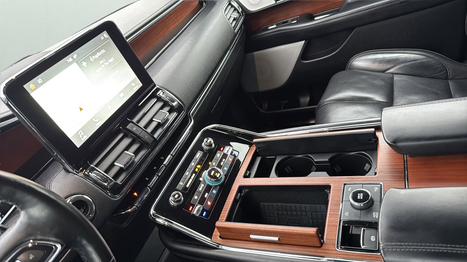 Used Car 2018 Lincoln Navigator L  L Reserve For Sale Under $40,000 In Austin, Texas