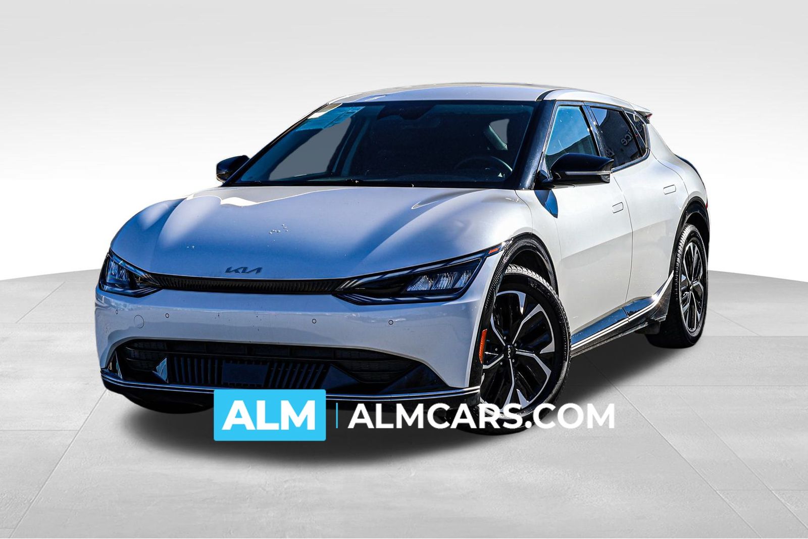 2022 Kia Ev6 Wind's photo