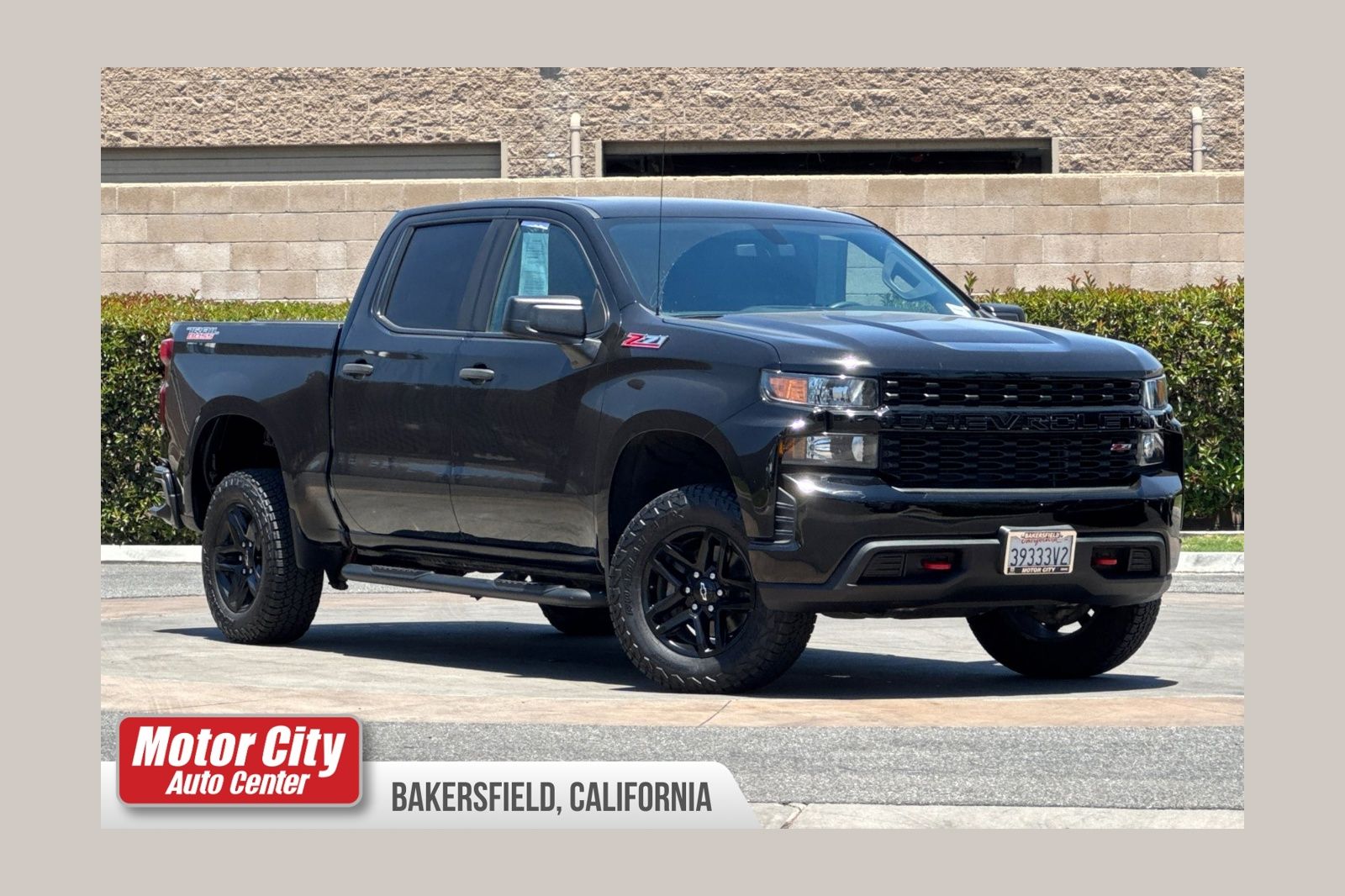 Black 2019 Chevrolet Silverado 1500 Custom Trail Boss Crew Cab 4WD Pickup Truck Four-Wheel Drive 6-Speed Automatic Overdrive