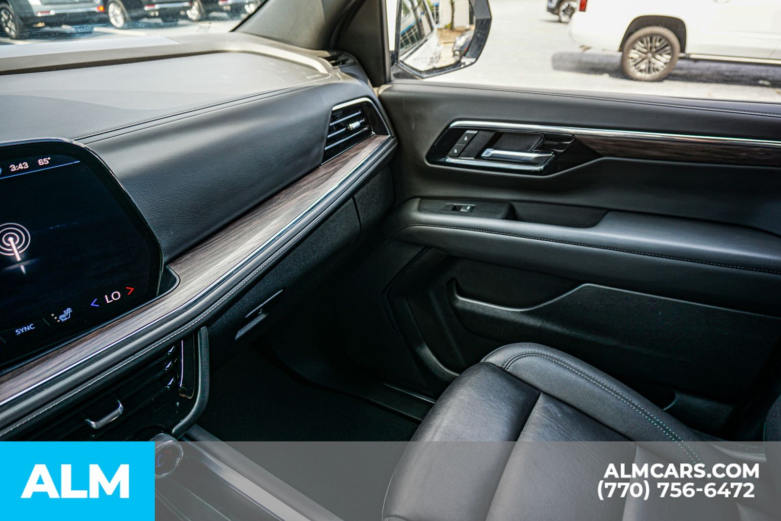 Used 2025 White Chevrolet LT image 48