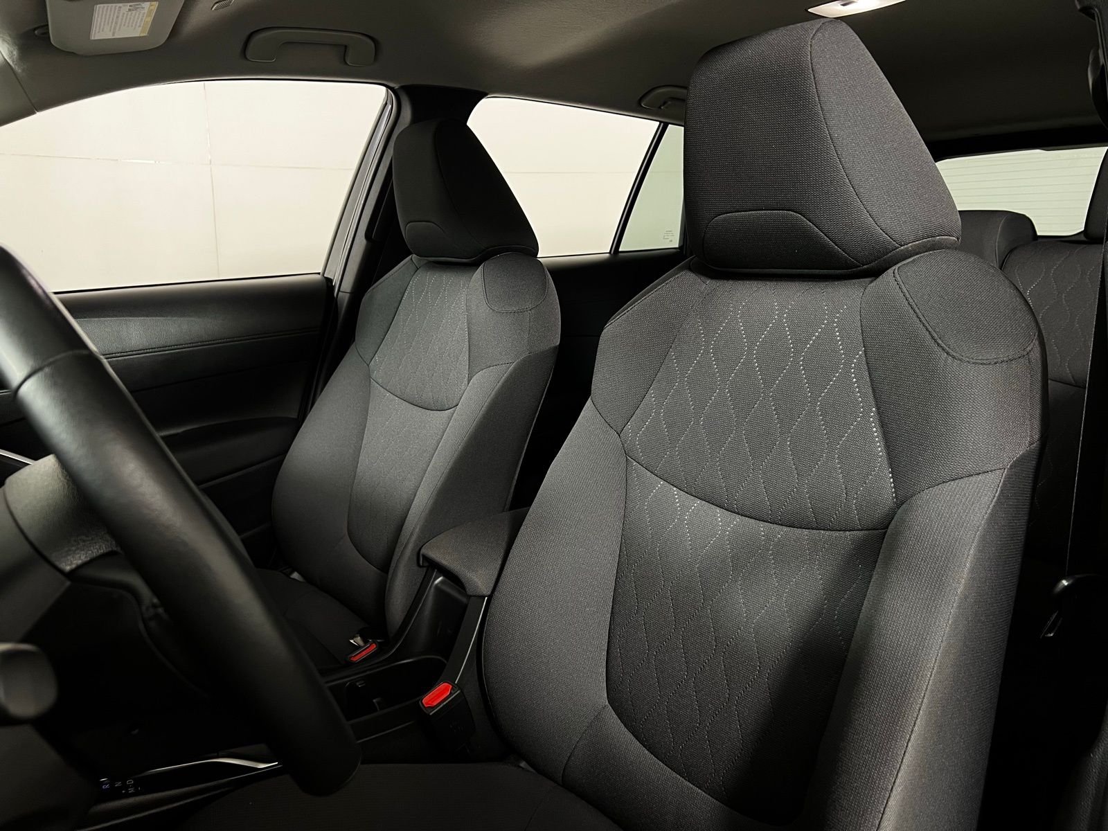 Thumbnail: 2025 Toyota Corolla Cross - 13