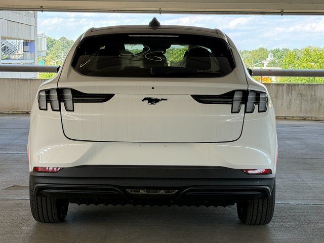 New 2026 Star White Metallic Tri-coat Ford Premium image 5