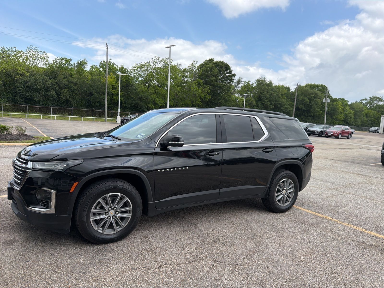 2023 Chevrolet Traverse LT Cloth FWD