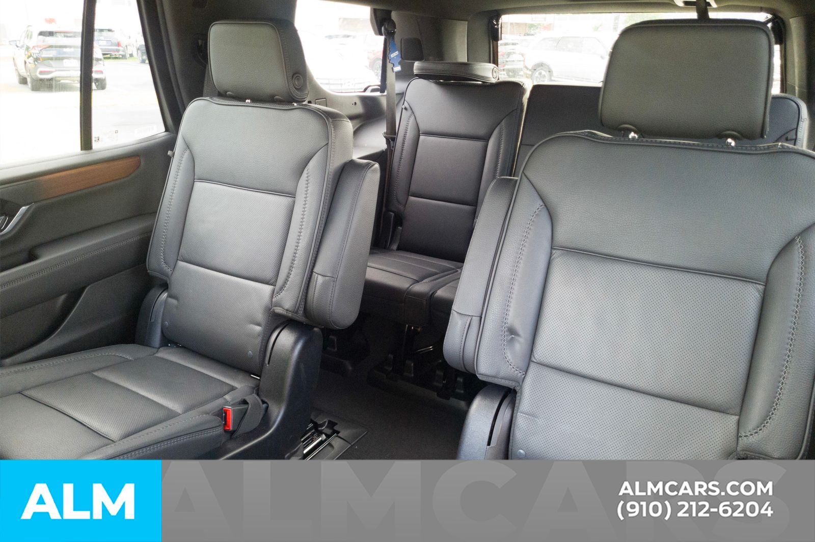Used 2025 Summit White GMC Denali image 18