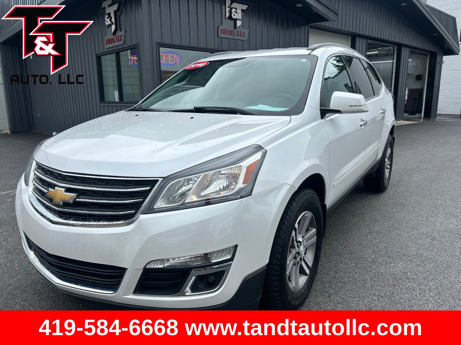White (Iridescent Pearl Tricoat) 2016 Chevrolet Traverse SUV / Crossover Front-Wheel Drive 6-Speed Automatic