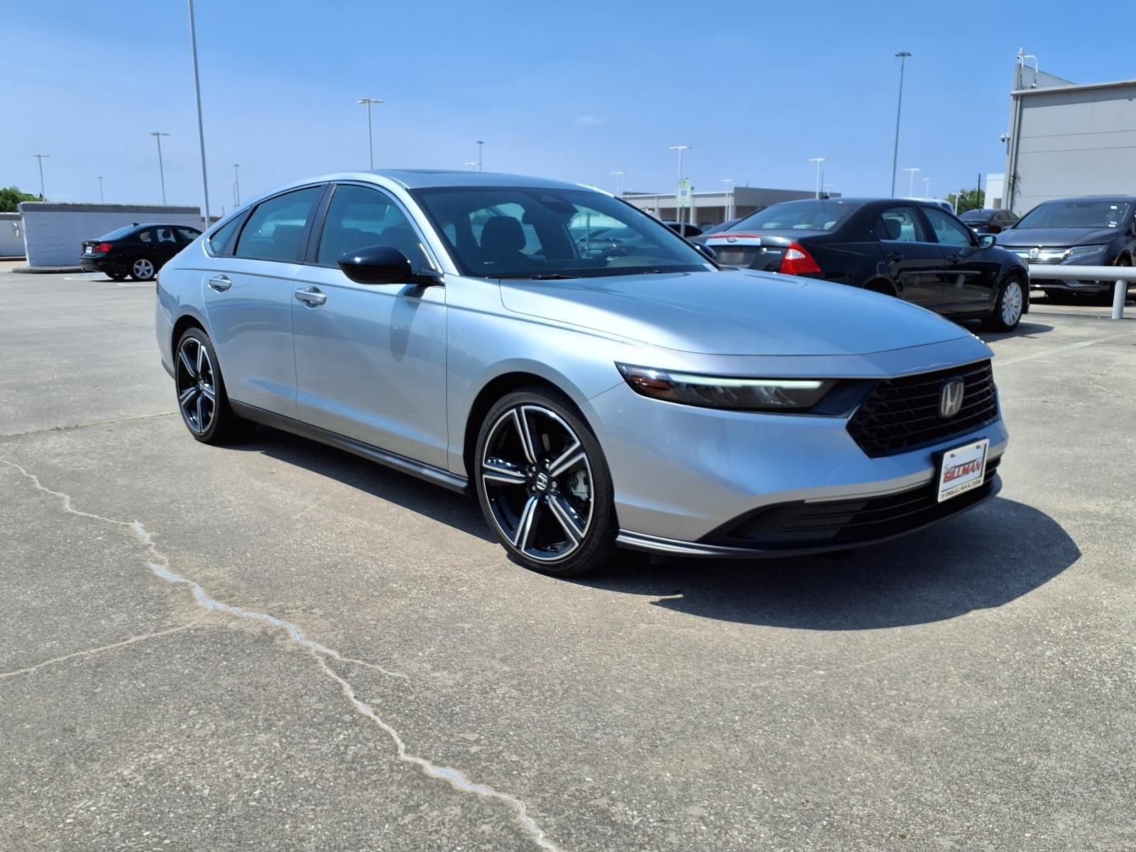 Solar Silver Metallic 2024 Honda Accord Hybrid Sedan Front-Wheel Drive Continuously Variable Transmission