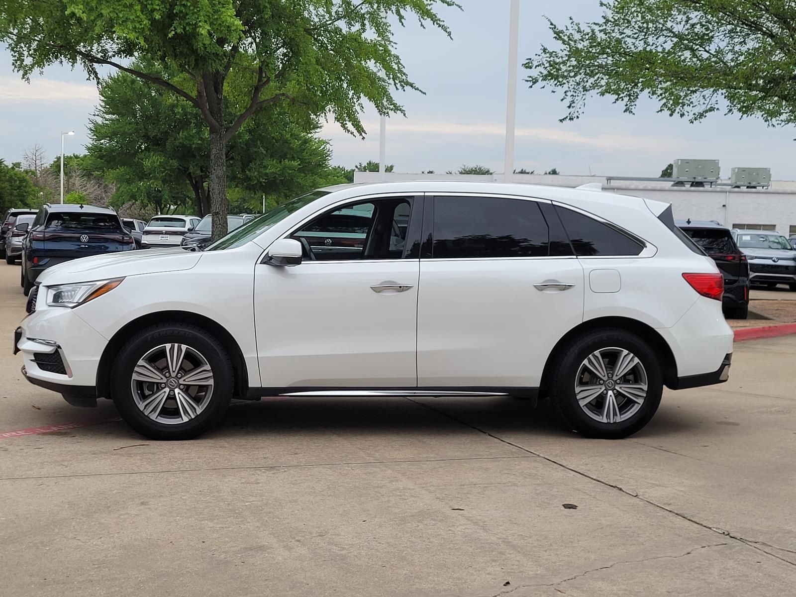 used 2020 Acura MDX car, priced at $20,500