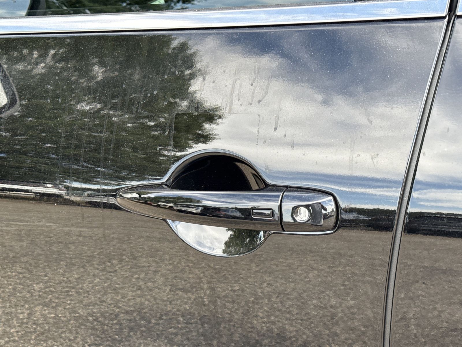 New 2026 Black Nissan Platinum image 30