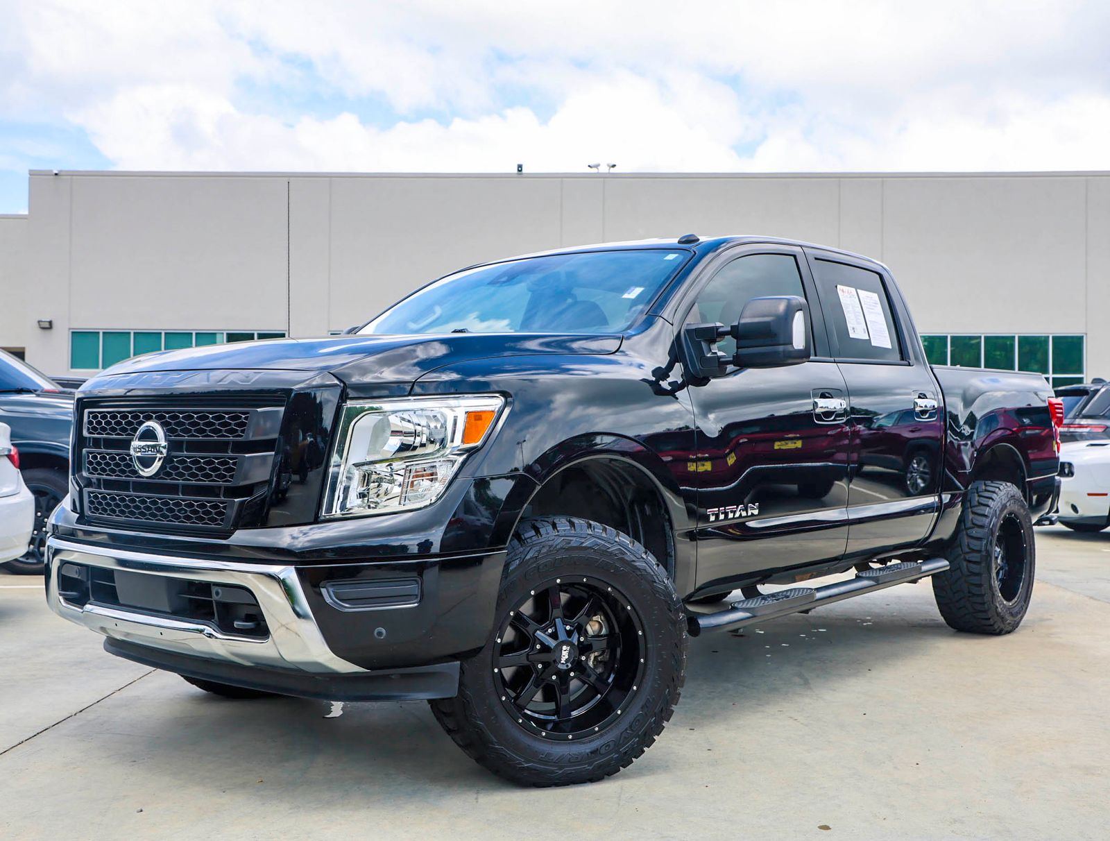 2021 Nissan Titan