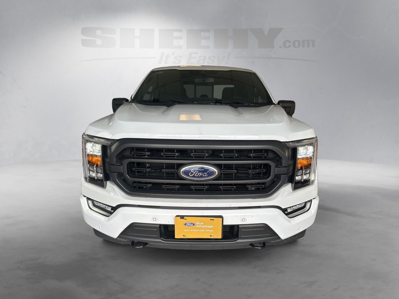 Certified Used 2023 Oxford White Ford XLT image 14
