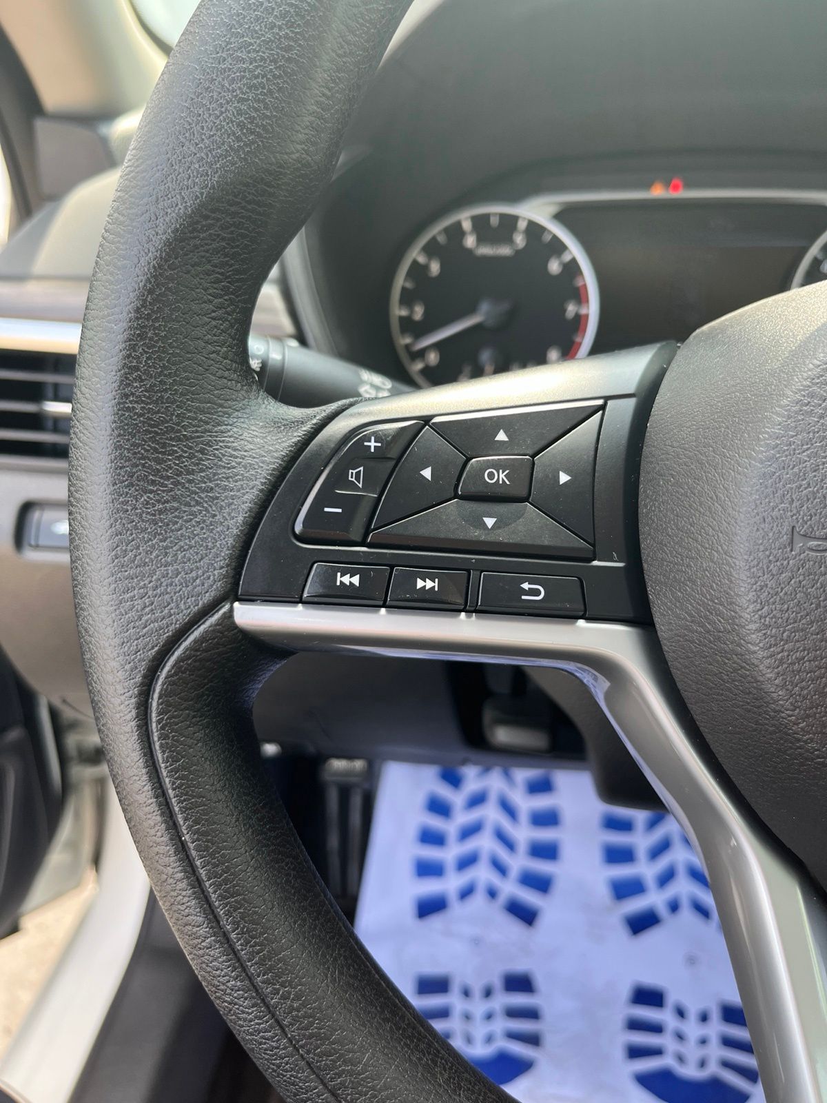 Used Car 2025 Nissan Altima  2.5 Sv For Sale Under $25,000 In Austin, Texas
