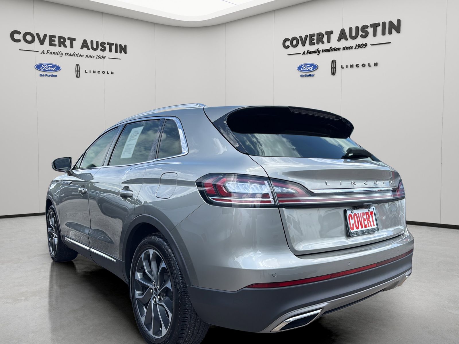 Used Car 2023 Lincoln Nautilus  Reserve For Sale Under $40,000 In Austin, Texas