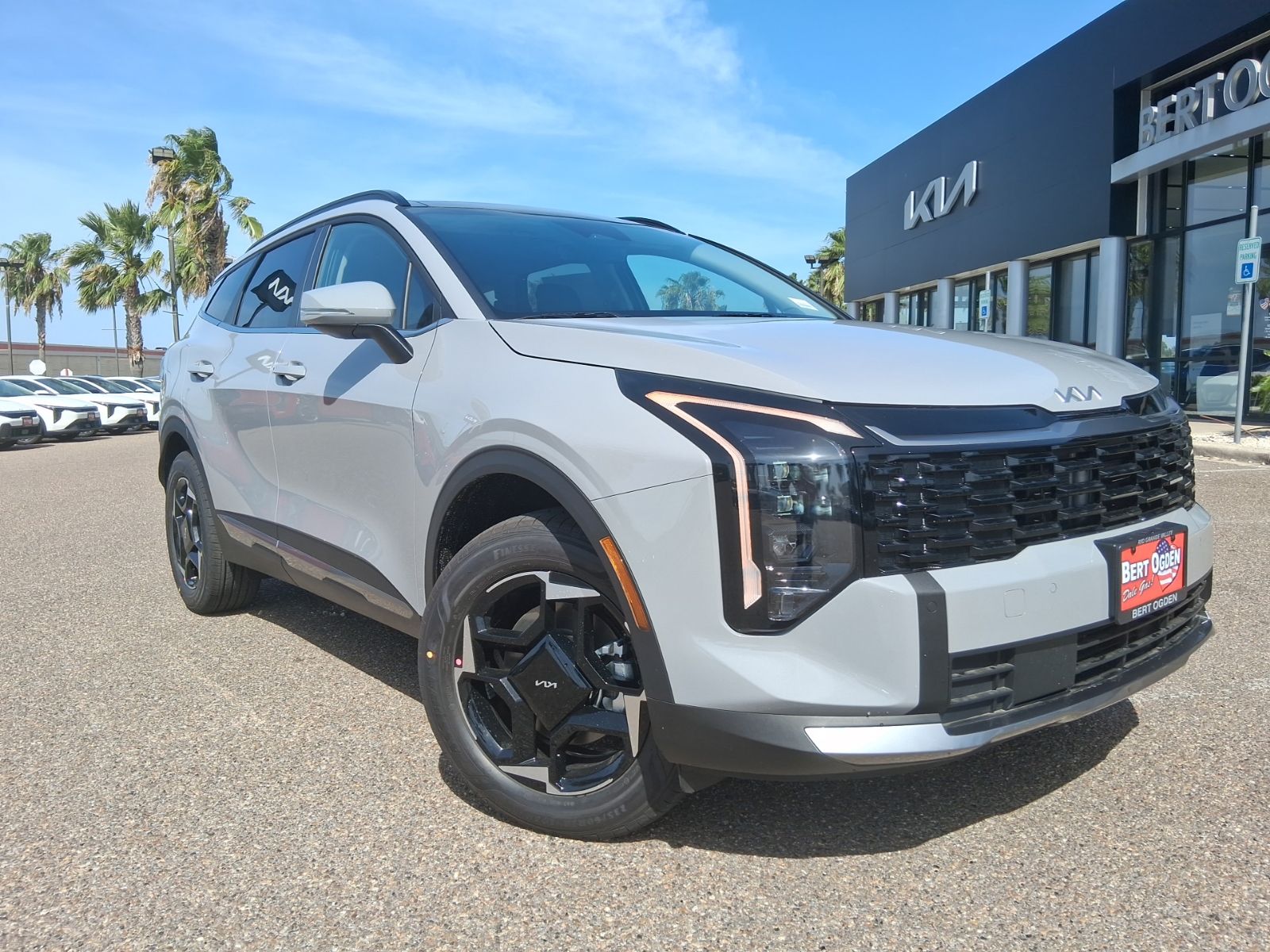 Gray 2026 Kia Sportage Hybrid SUV / Crossover All-Wheel Drive 6-Speed Automatic