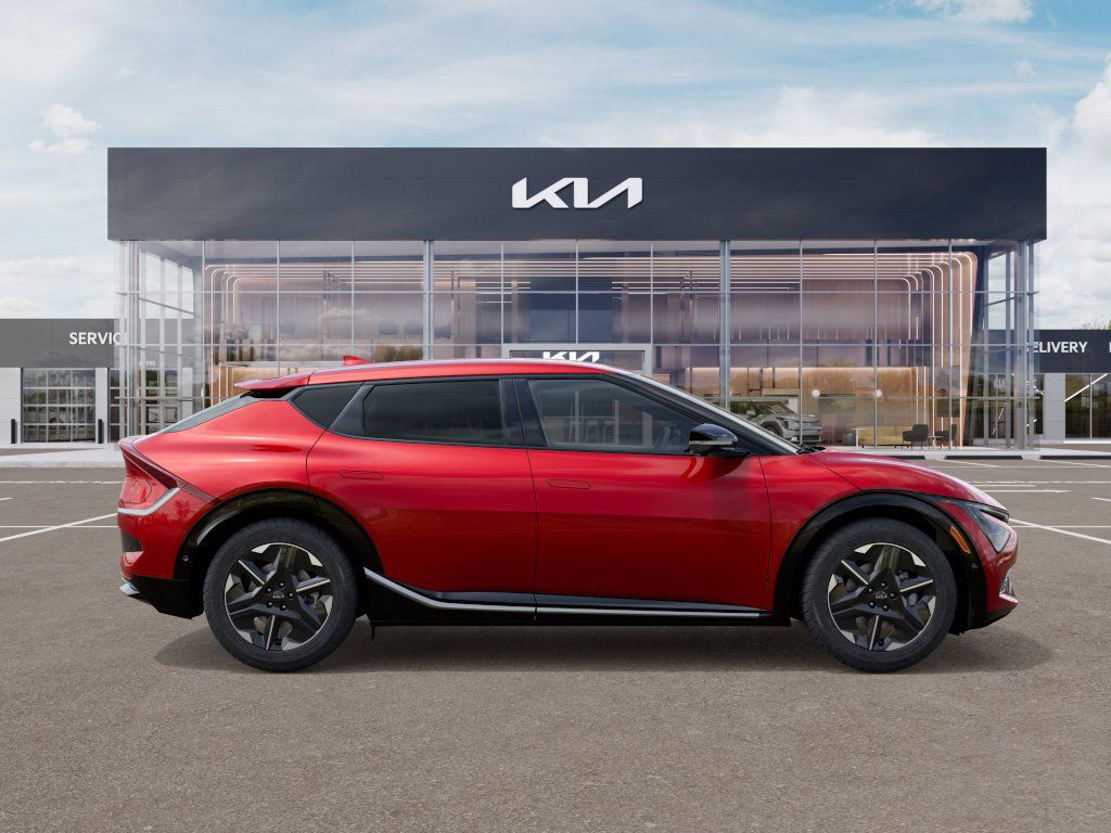 2025 Kia EV6 Wind - Photo 7