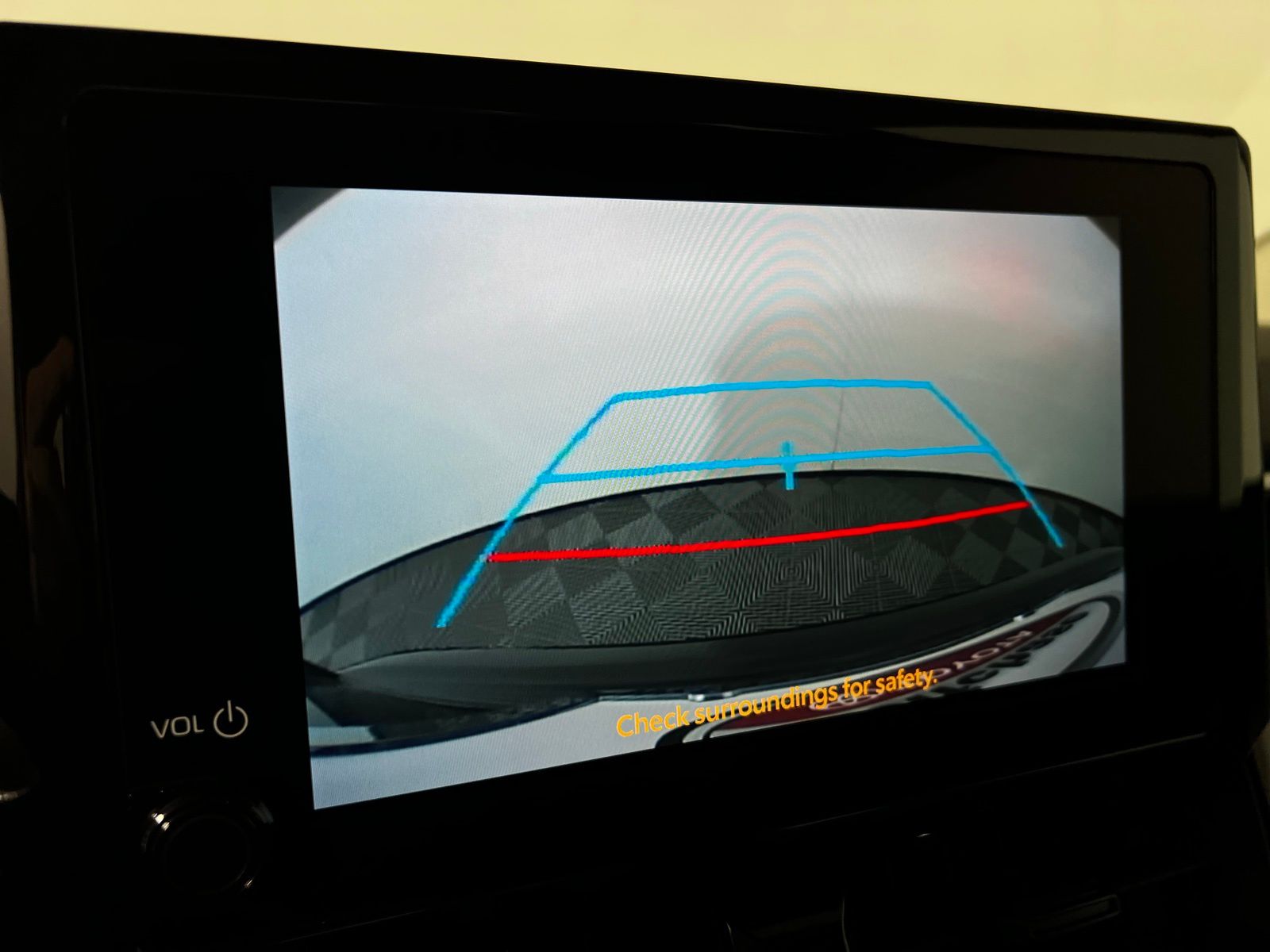 Thumbnail: 2025 Toyota Corolla - 18