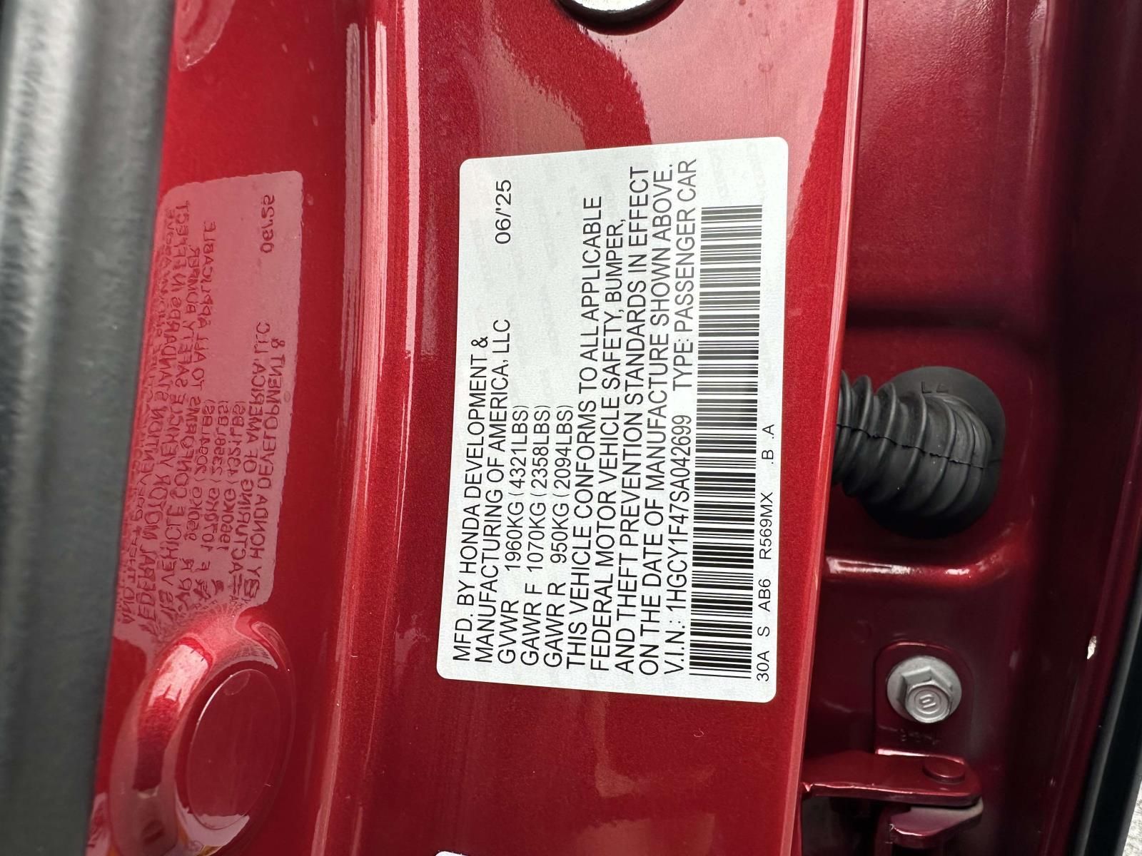 Used 2025 Red Honda SE image 25