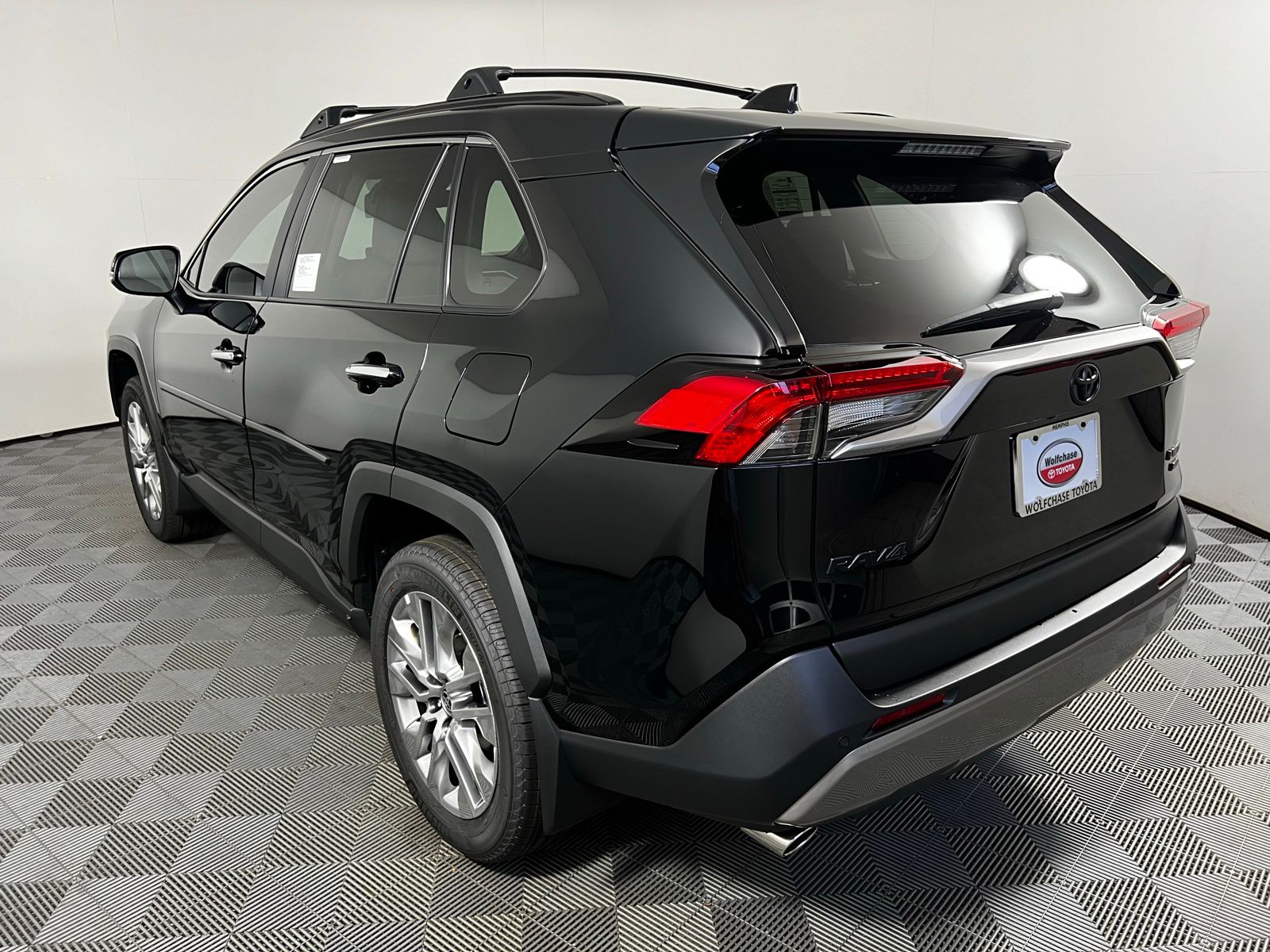 2025 Toyota RAV4 Limited 7