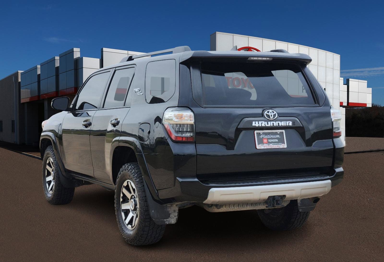 2022 Toyota 4Runner TRD Off-Road 4