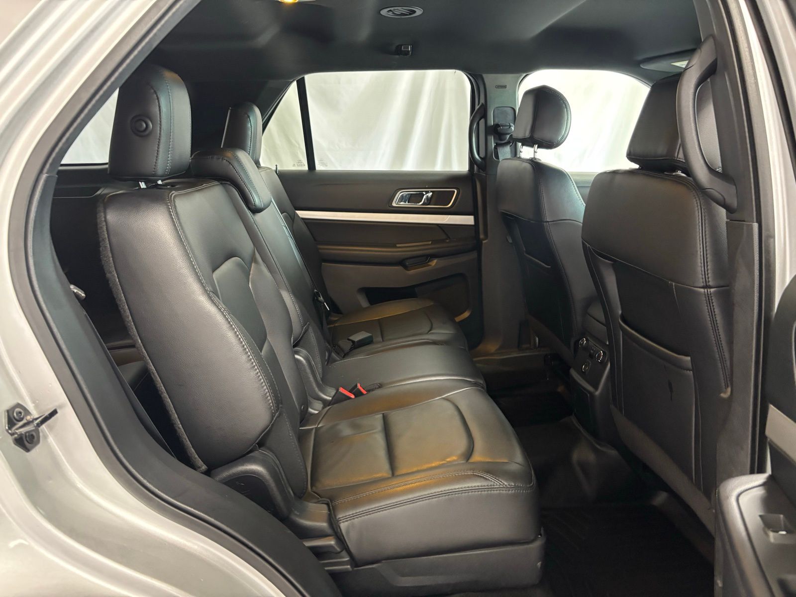 Used Car 2017 Ford Explorer  Xlt For Sale Under $20,000 In Austin, Texas