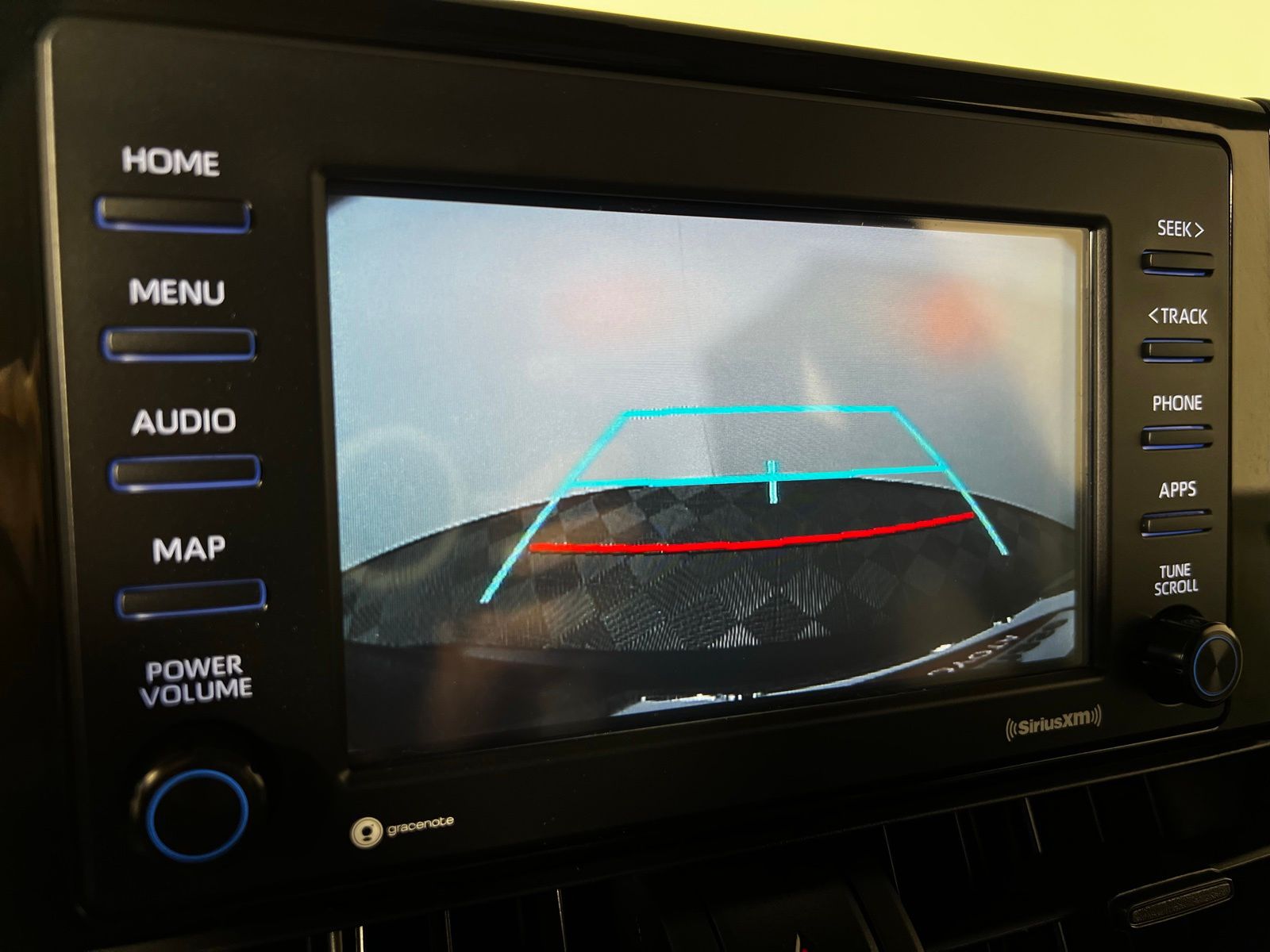 Thumbnail: 2022 Toyota RAV4 - 19