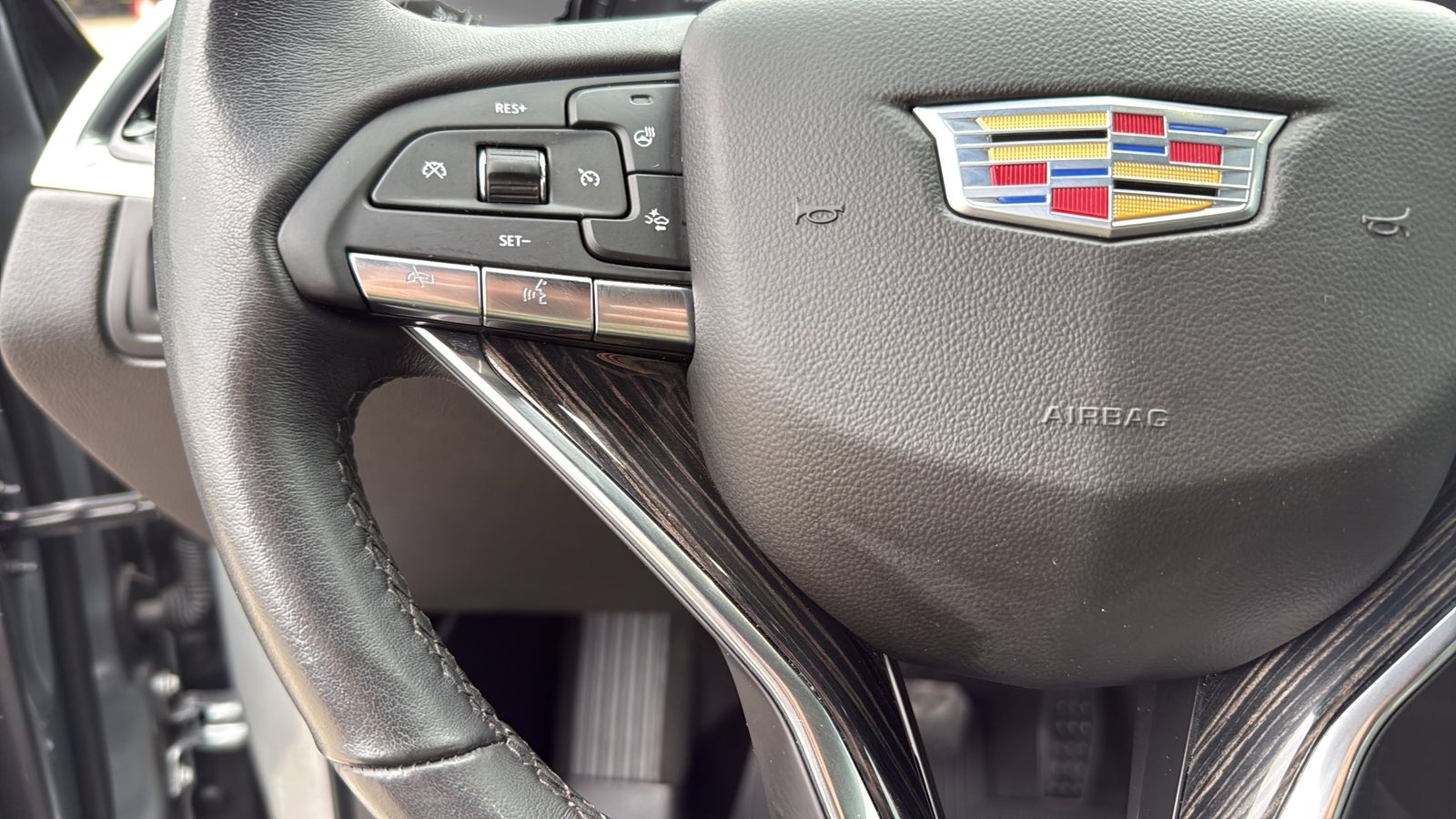 Used Car 2023 Cadillac Xt6  Premium Luxury For Sale Under $40,000 In Austin, Texas