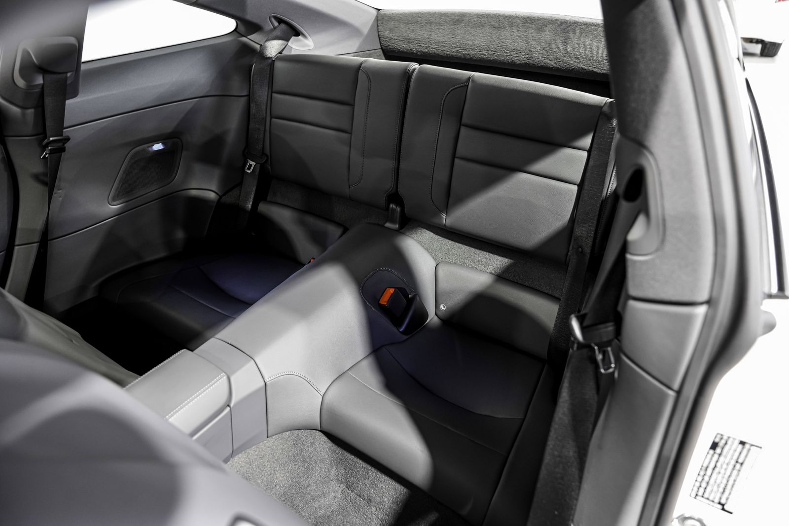 2023 Porsche 911 Carrera — photo 23