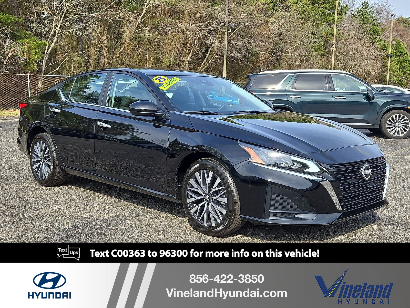Super Black Clearcoat 2025 Nissan Altima Sedan All-Wheel Drive Continuously Variable Transmission