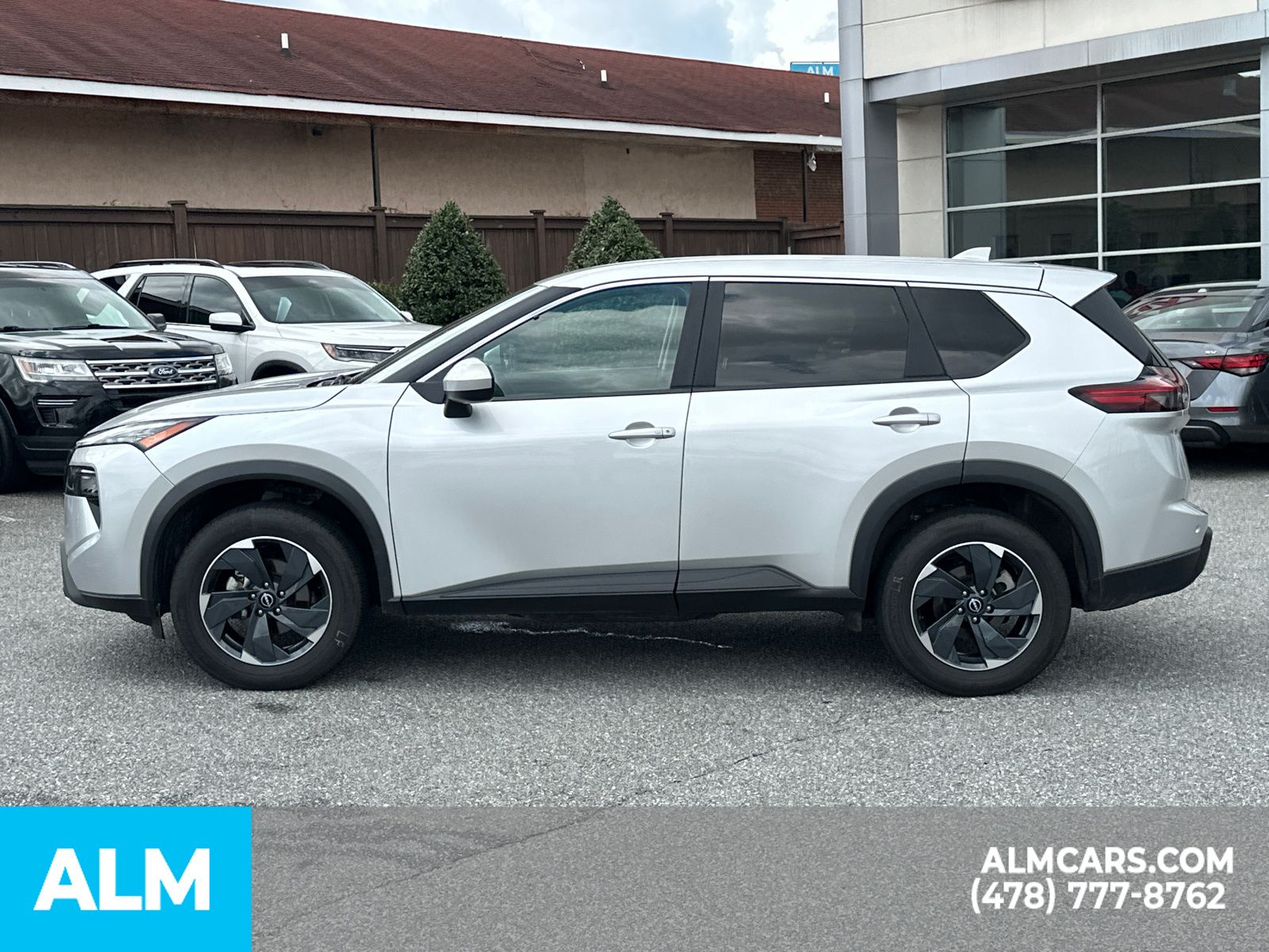Used 2024 Silver Nissan SV image 9