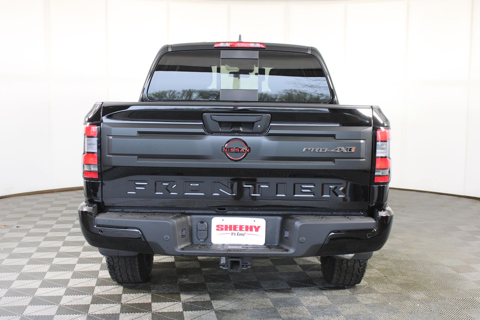 View vehicle photo 5