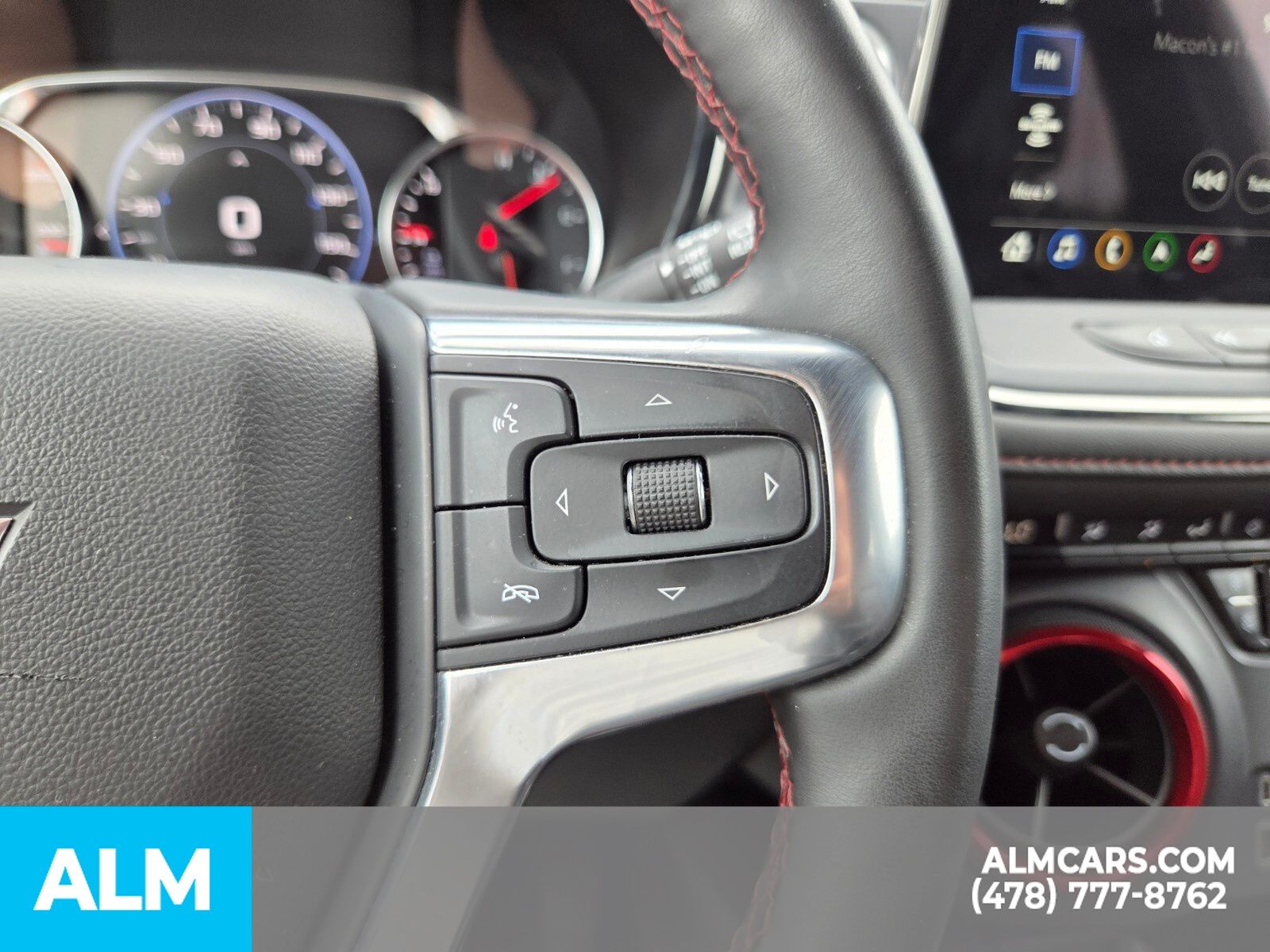 Used 2025 Gray Chevrolet RS image 36
