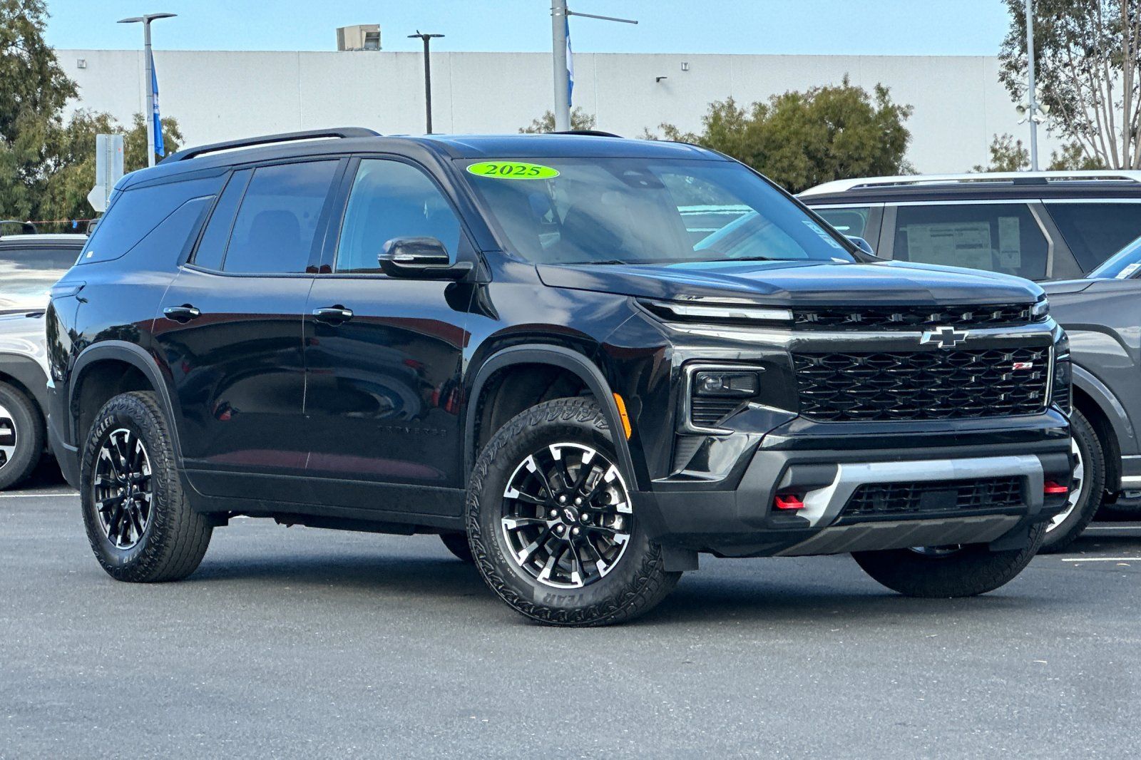 Mosaic Black Metallic 2025 Chevrolet Traverse Z71 AWD SUV / Crossover Four-Wheel Drive 8-Speed Automatic