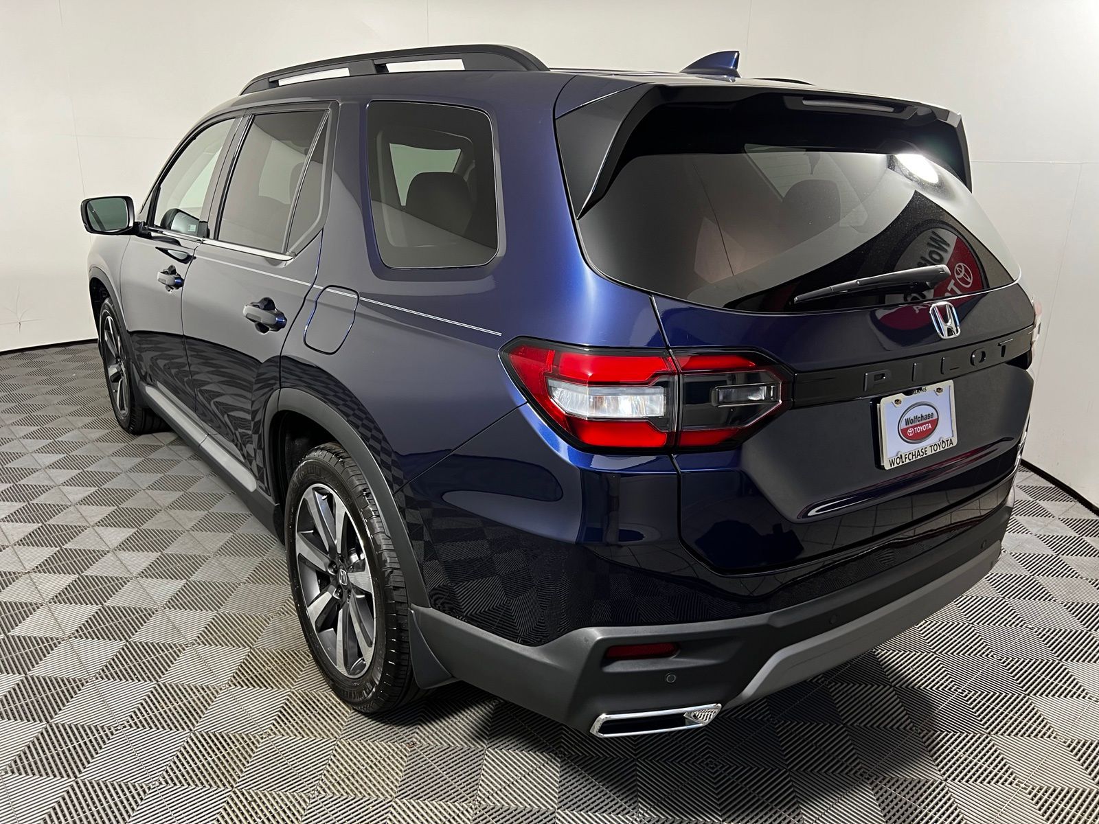 Thumbnail: 2025 Honda Pilot - 7
