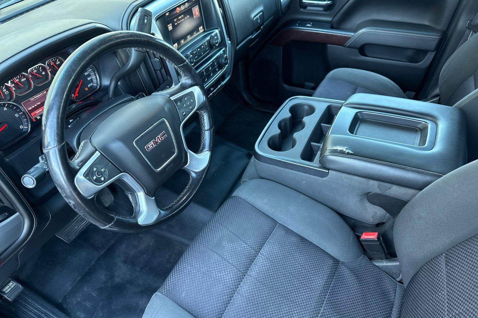 View vehicle photo 7