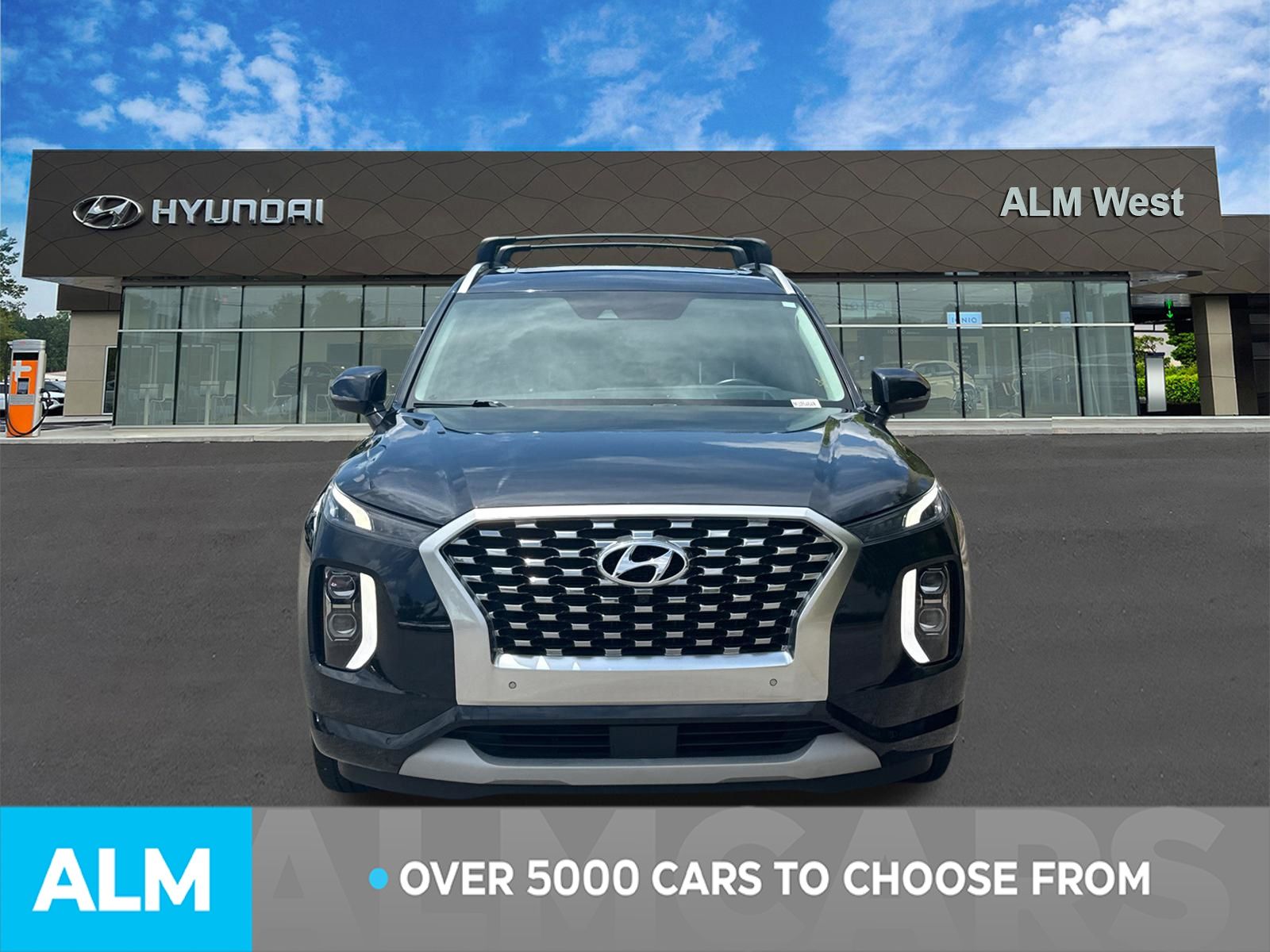 Used 2021 Moonlight Hyundai Limited image 3