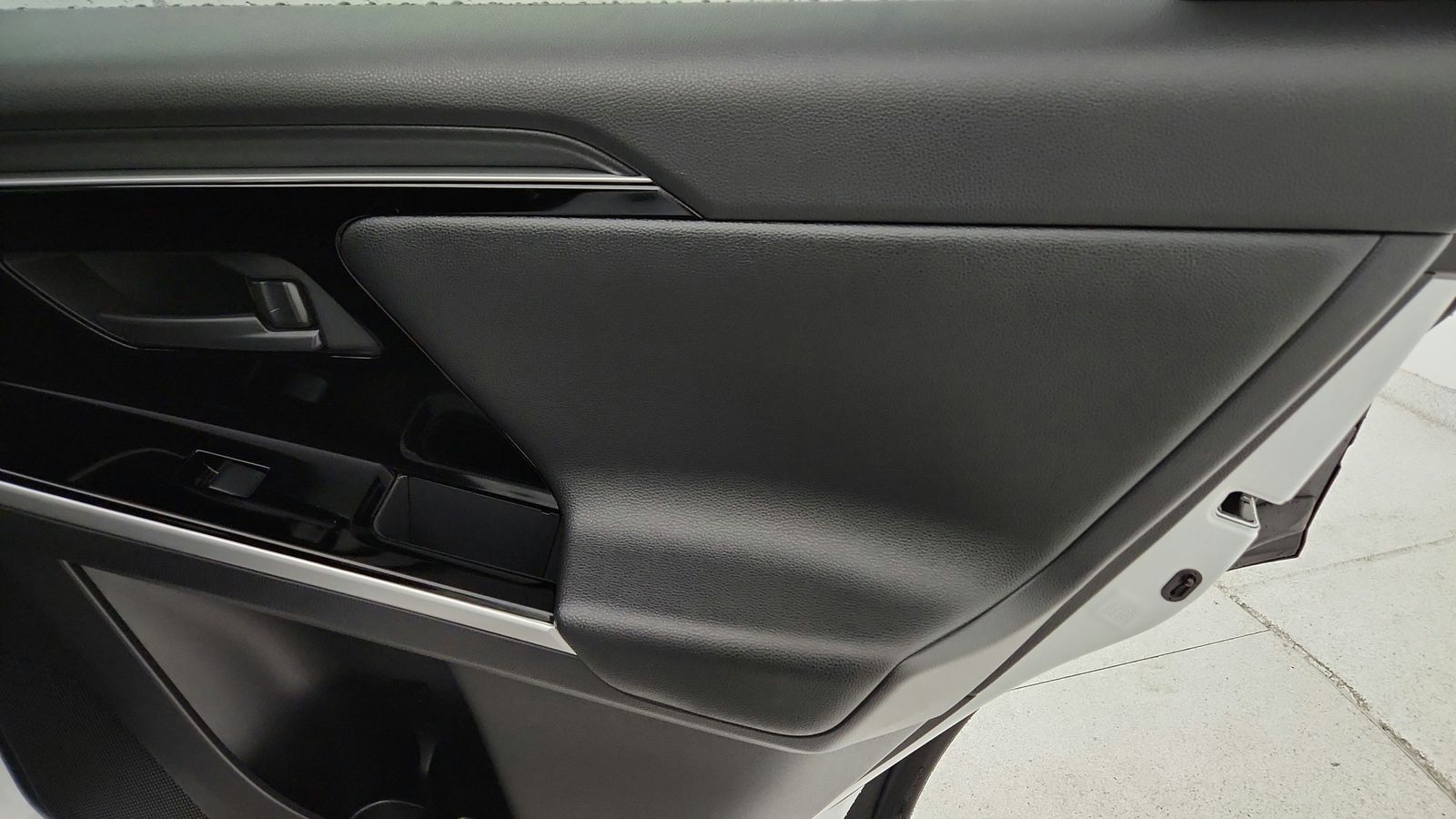 Used 2025 Beige Toyota XLE image 43