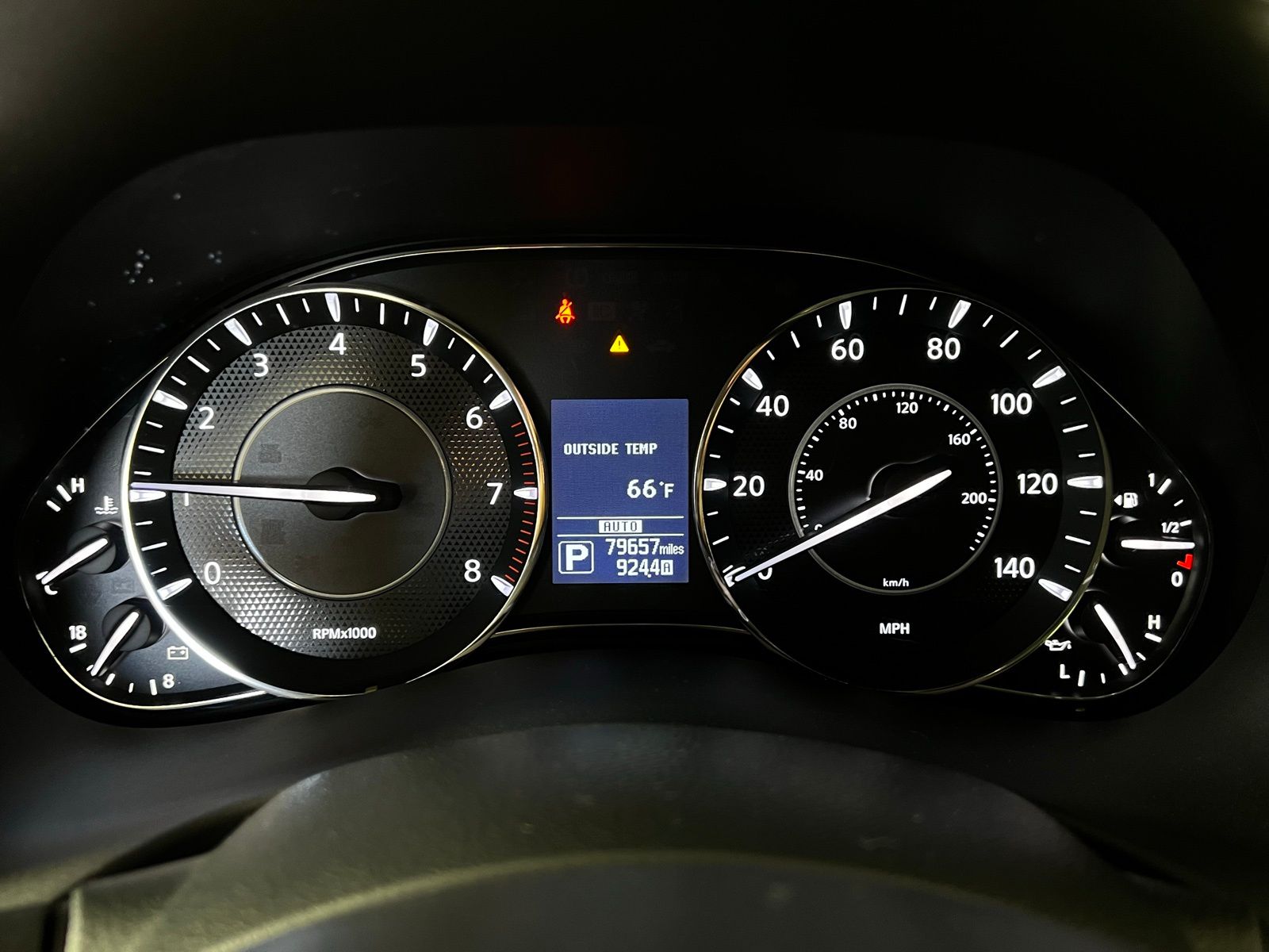 Thumbnail: 2020 Nissan Armada - 10