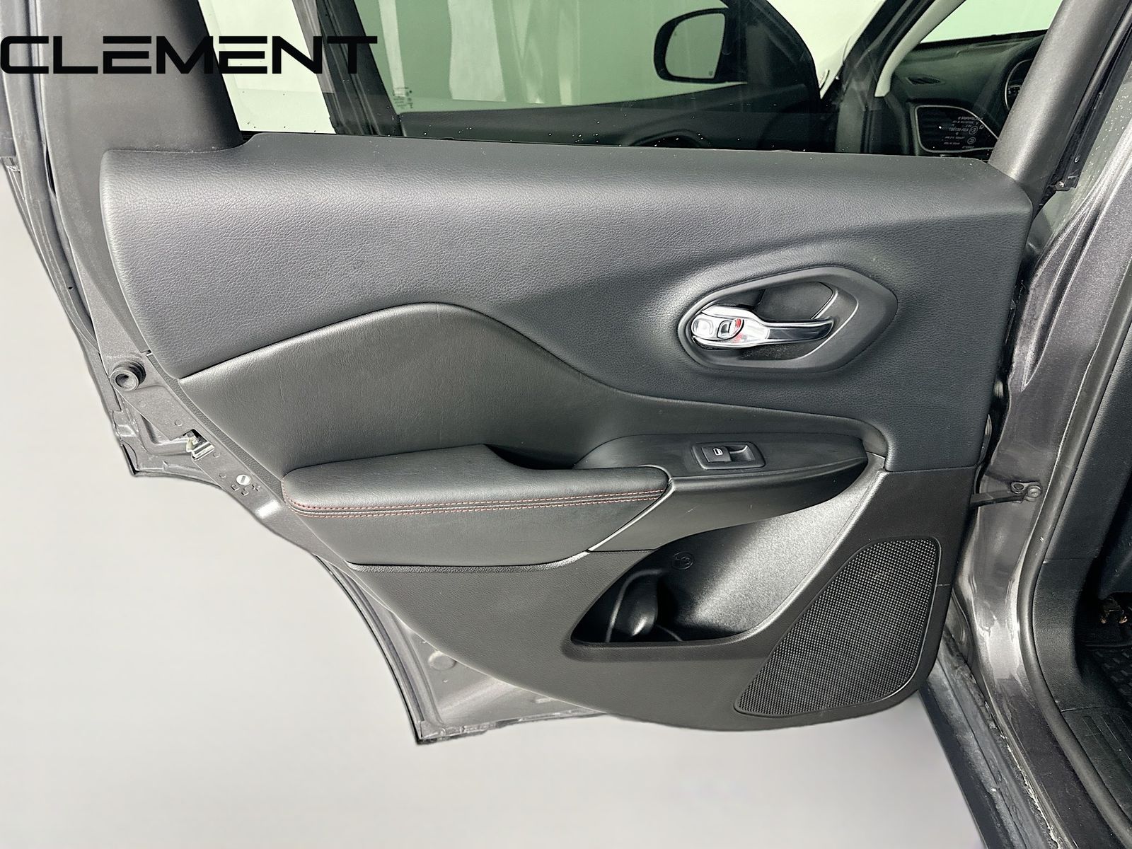used 2019 Jeep Cherokee car, priced at $14,750