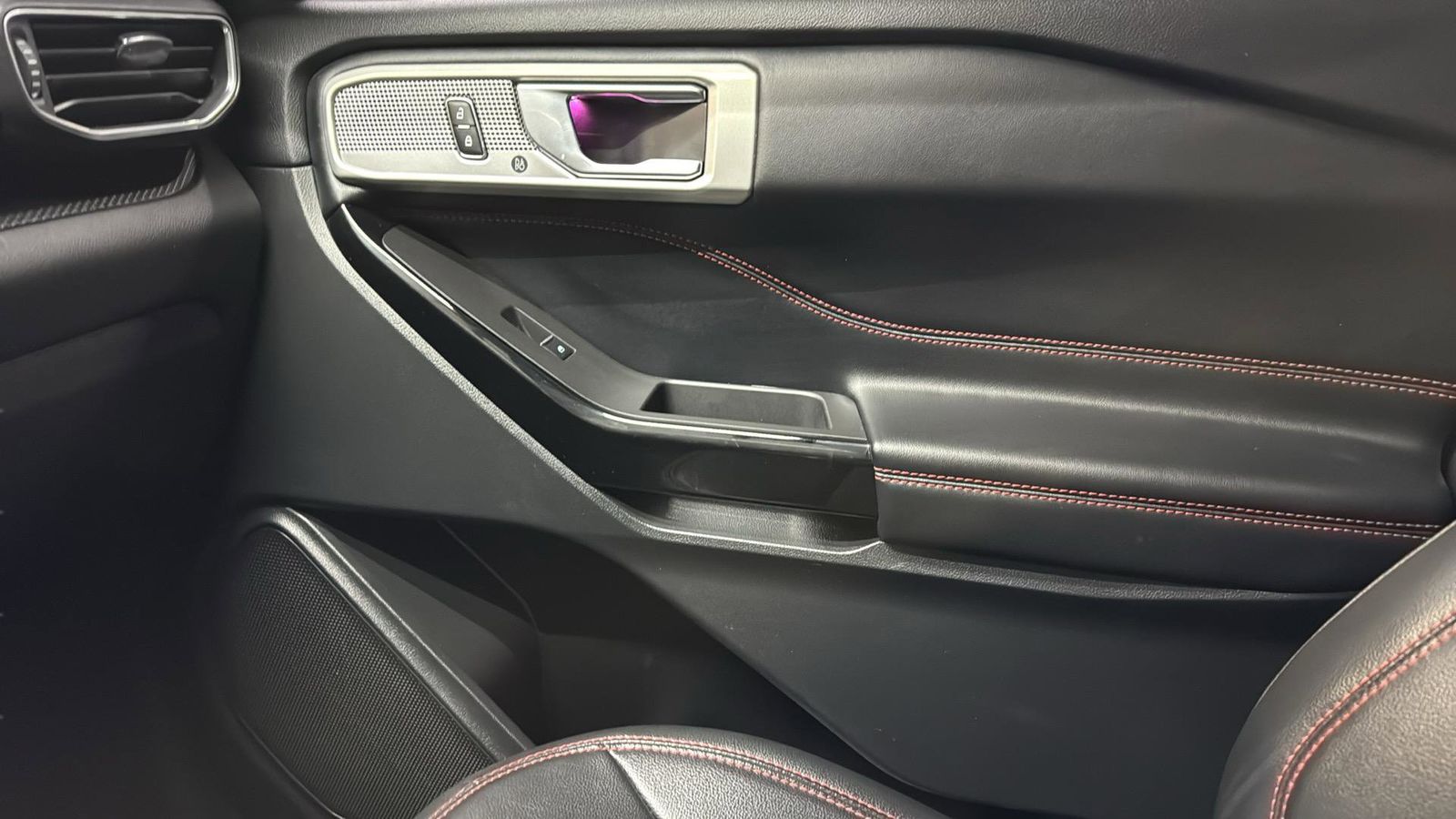 Used Car 2023 Ford Explorer  St-line For Sale Under $30,000 In Austin, Texas