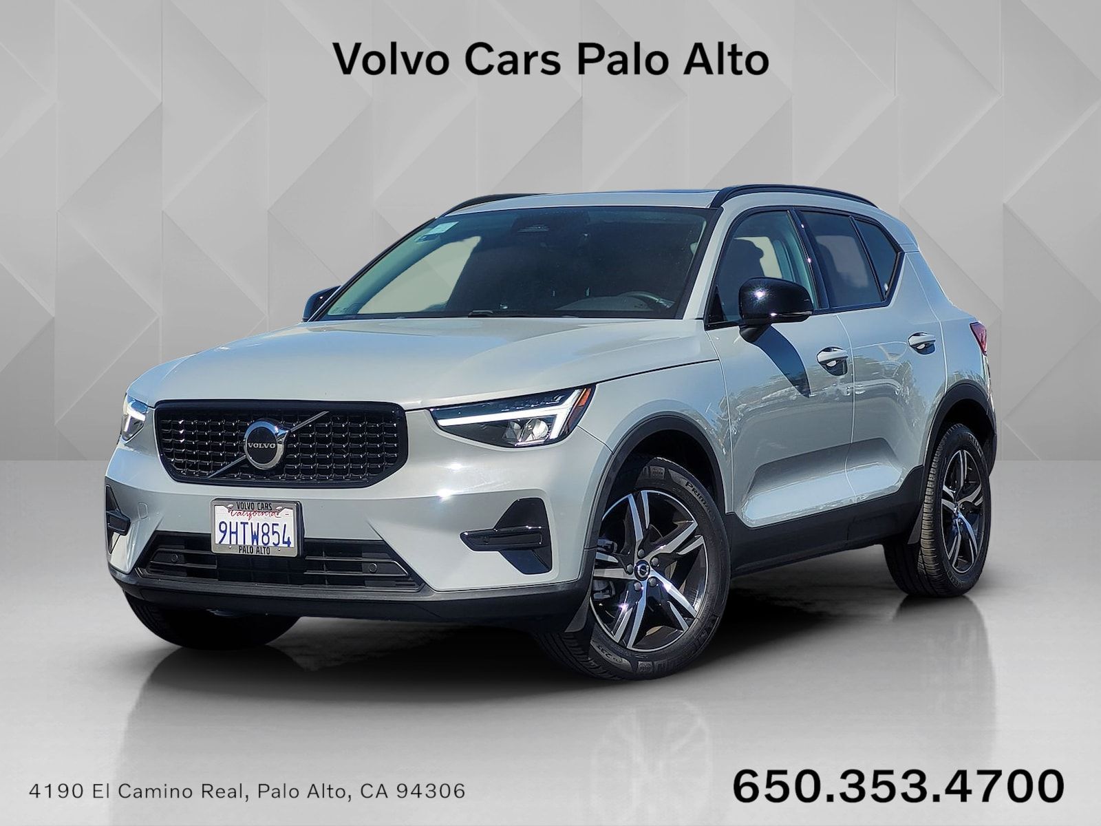 2024 Volvo XC40