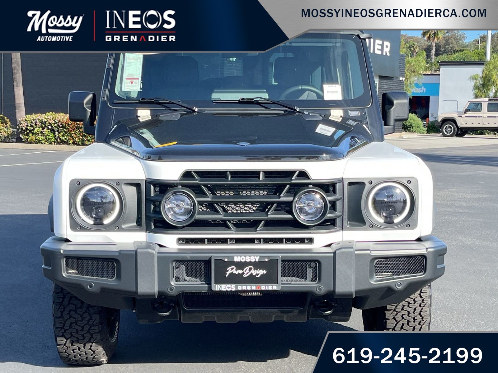 View vehicle photo 3