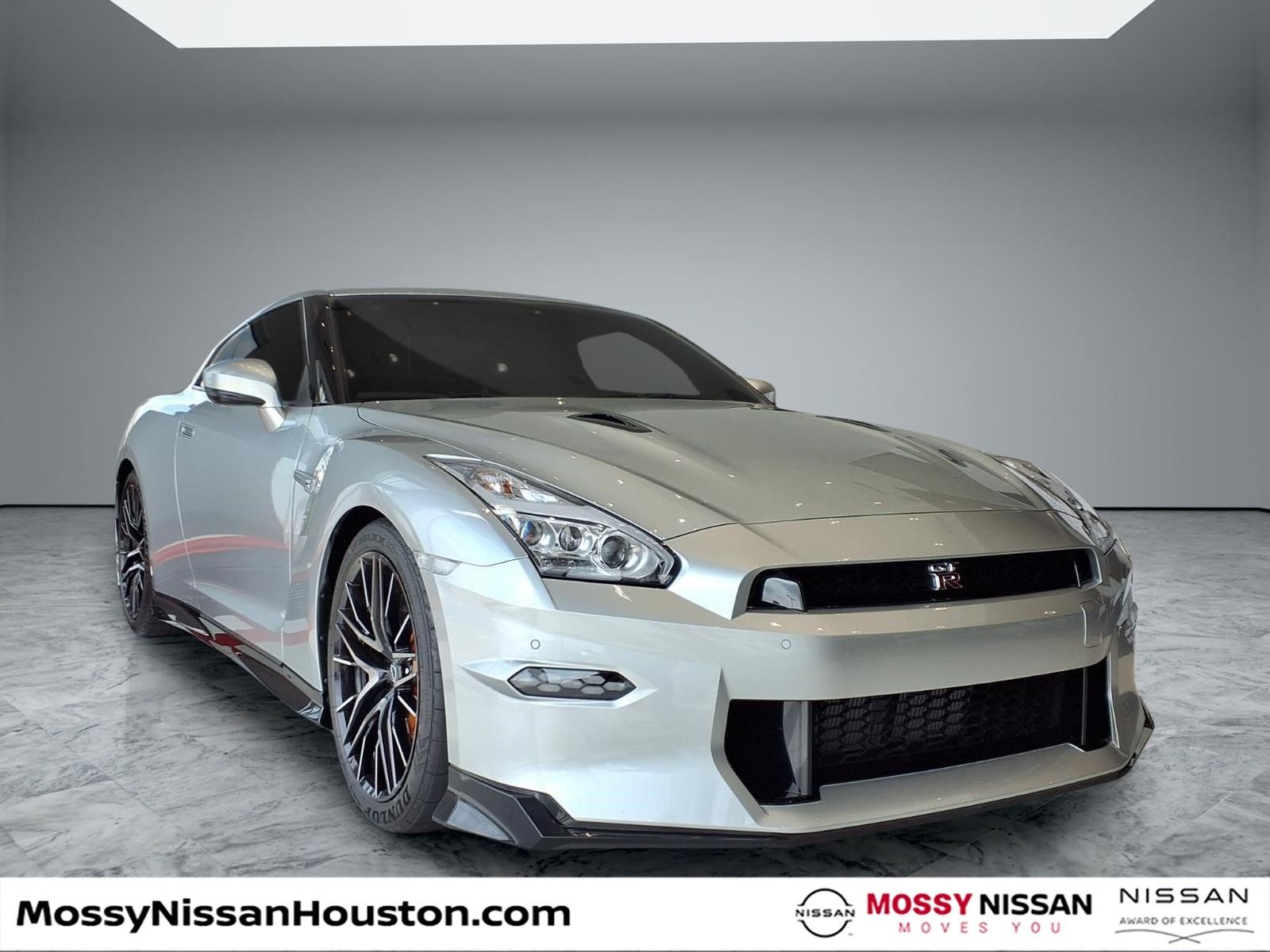 2024 Nissan GT-R Premium AWD