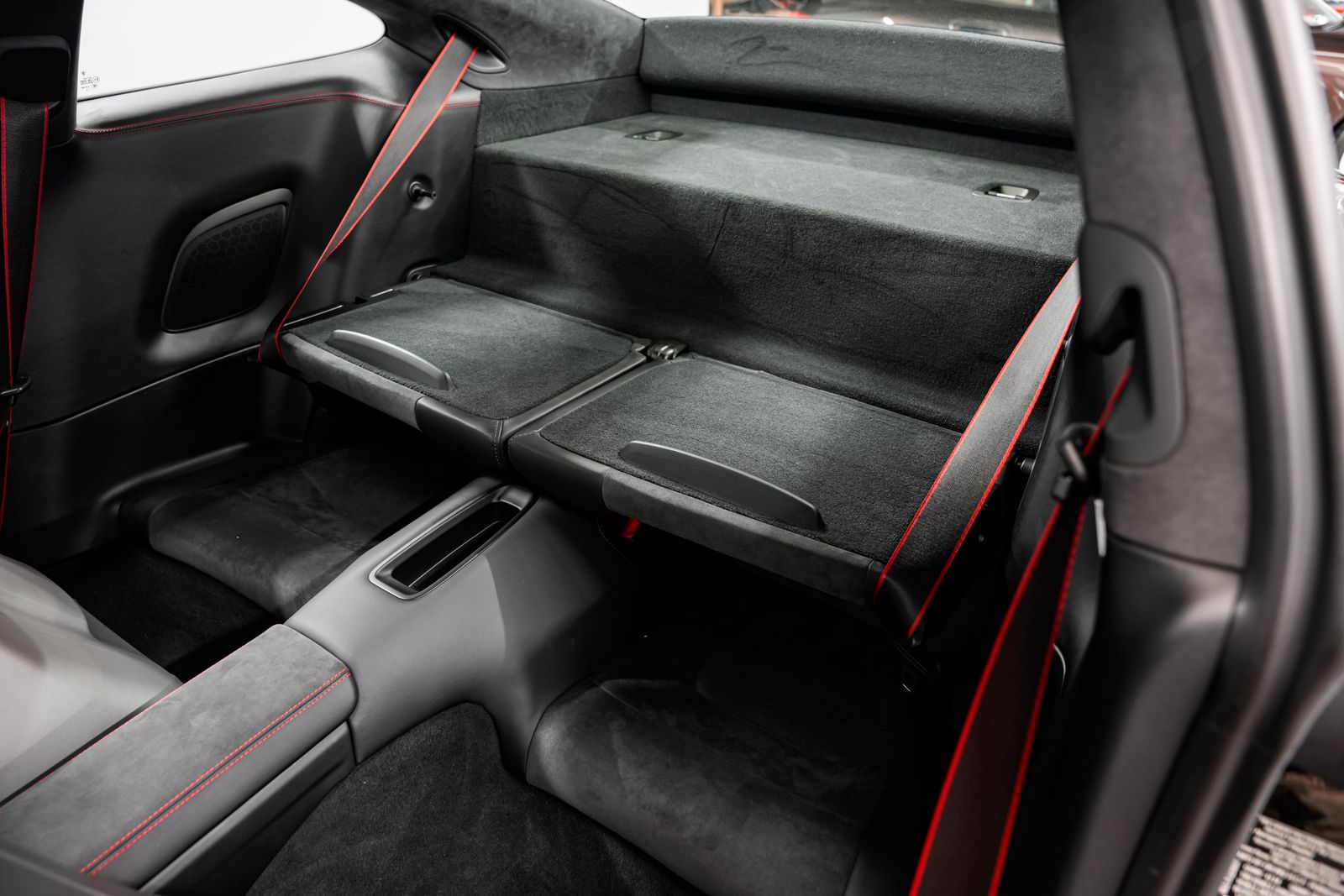 2016 Porsche 911 Carrera 4 GTS — photo 23