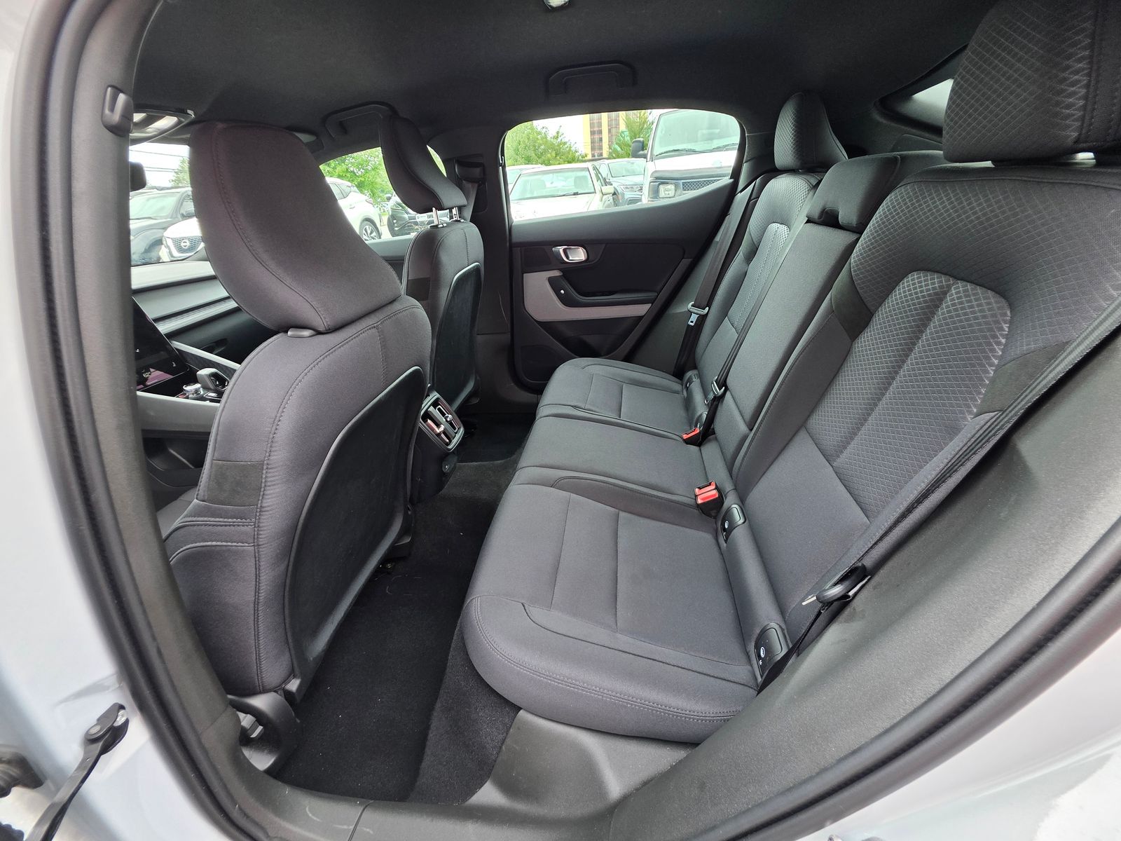 Used 2024  Polestar Long Range Dual Motor image 6