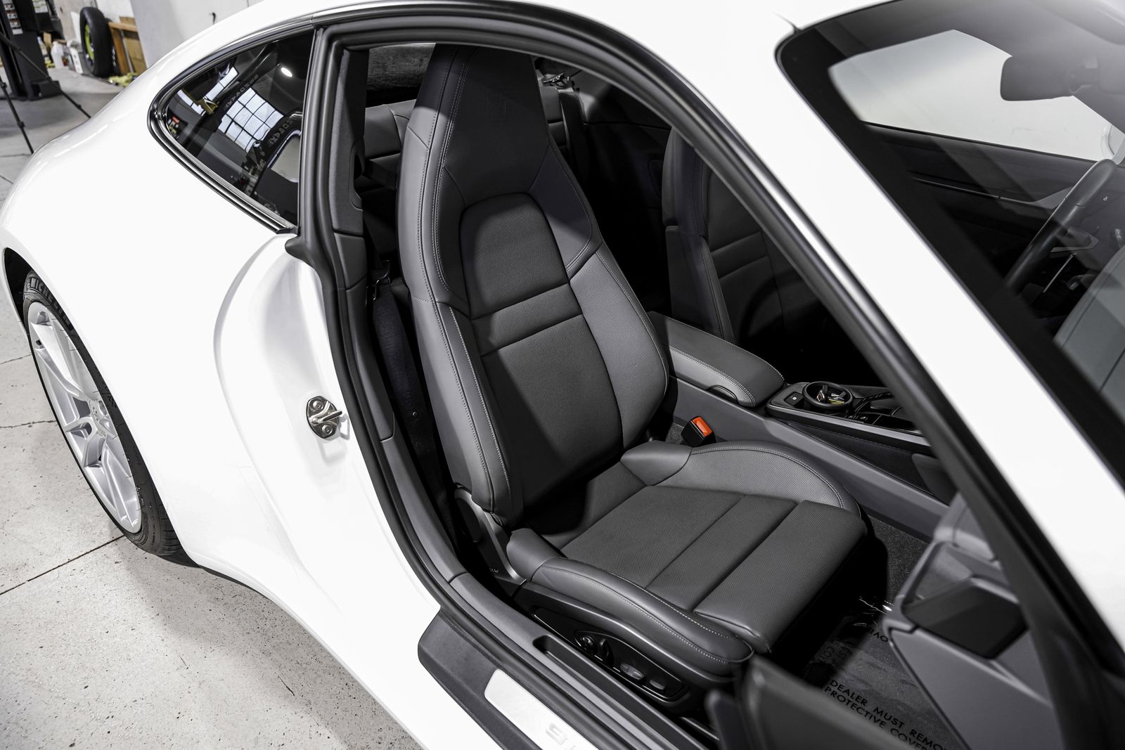 2023 Porsche 911 Carrera — photo 29