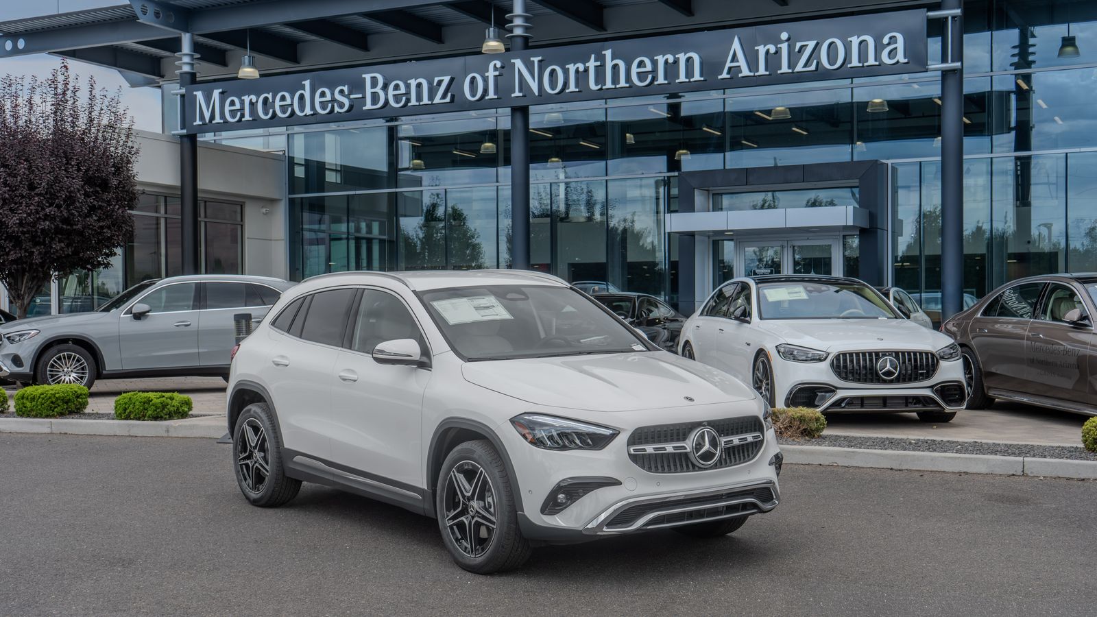 2026 Mercedes-Benz GLA GLA 250 — full photo 1 of 34
